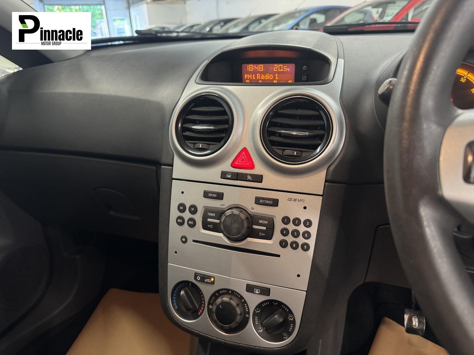 Vauxhall Corsa 1.2i ecoFLEX 16V Exclusiv Hatchback 3dr Petrol Manual Euro 5 (s/s) (A/C) (85 ps)