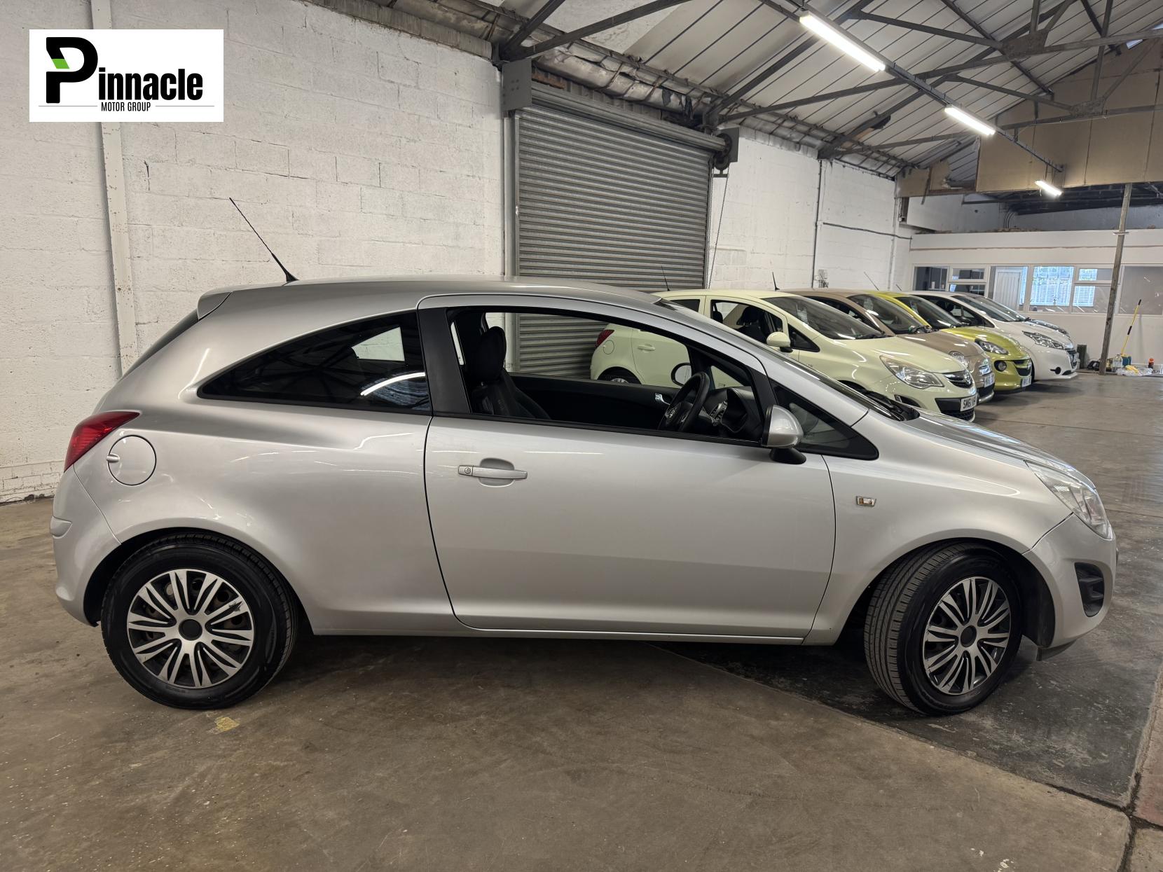 Vauxhall Corsa 1.2i ecoFLEX 16V Exclusiv Hatchback 3dr Petrol Manual Euro 5 (s/s) (A/C) (85 ps)