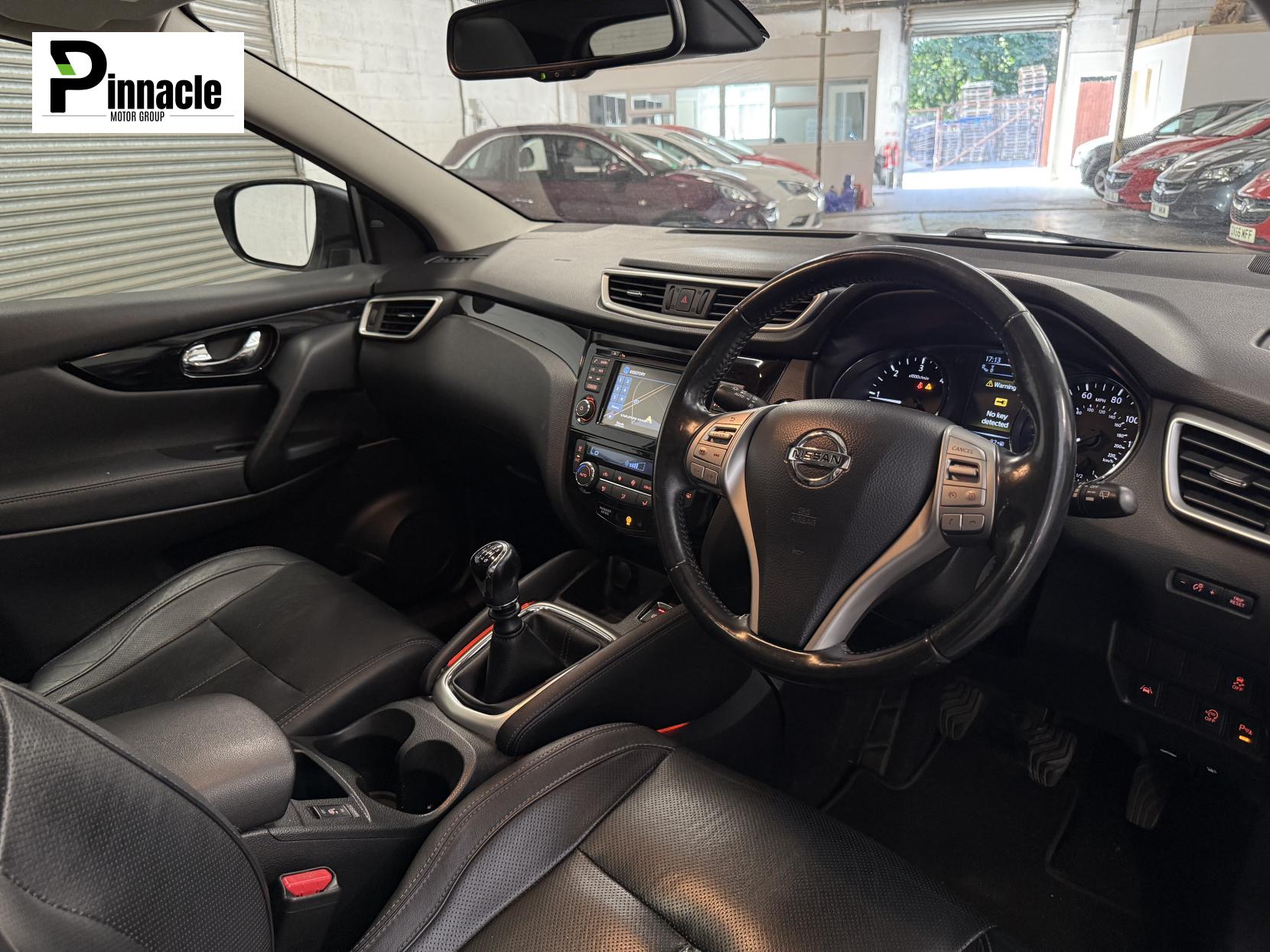 Nissan Qashqai 1.5 dCi Tekna SUV 5dr Diesel Manual 2WD Euro 5 (s/s) (110 ps)