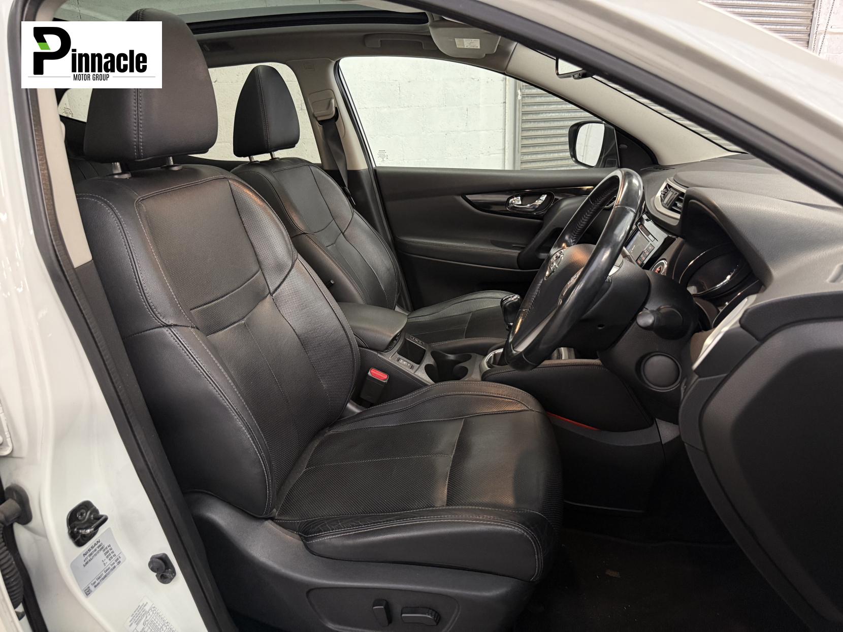 Nissan Qashqai 1.5 dCi Tekna SUV 5dr Diesel Manual 2WD Euro 5 (s/s) (110 ps)