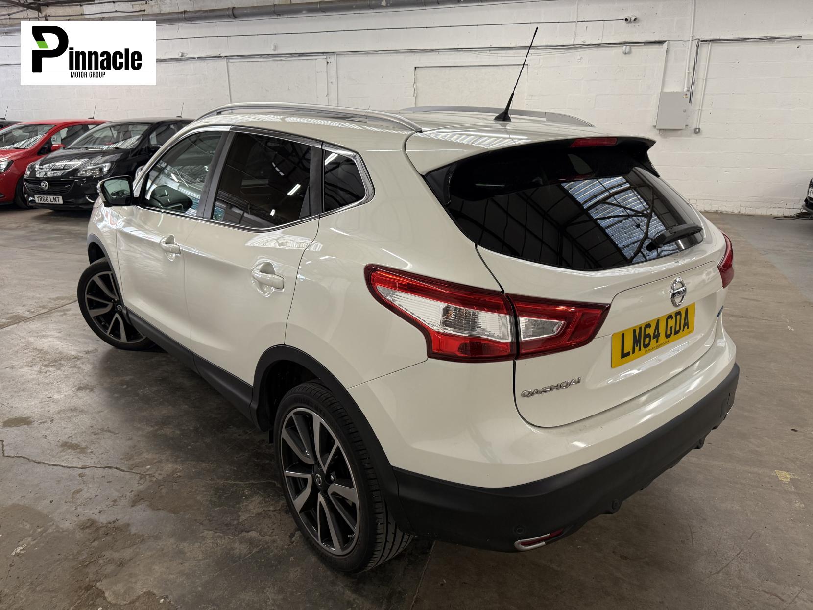 Nissan Qashqai 1.5 dCi Tekna SUV 5dr Diesel Manual 2WD Euro 5 (s/s) (110 ps)