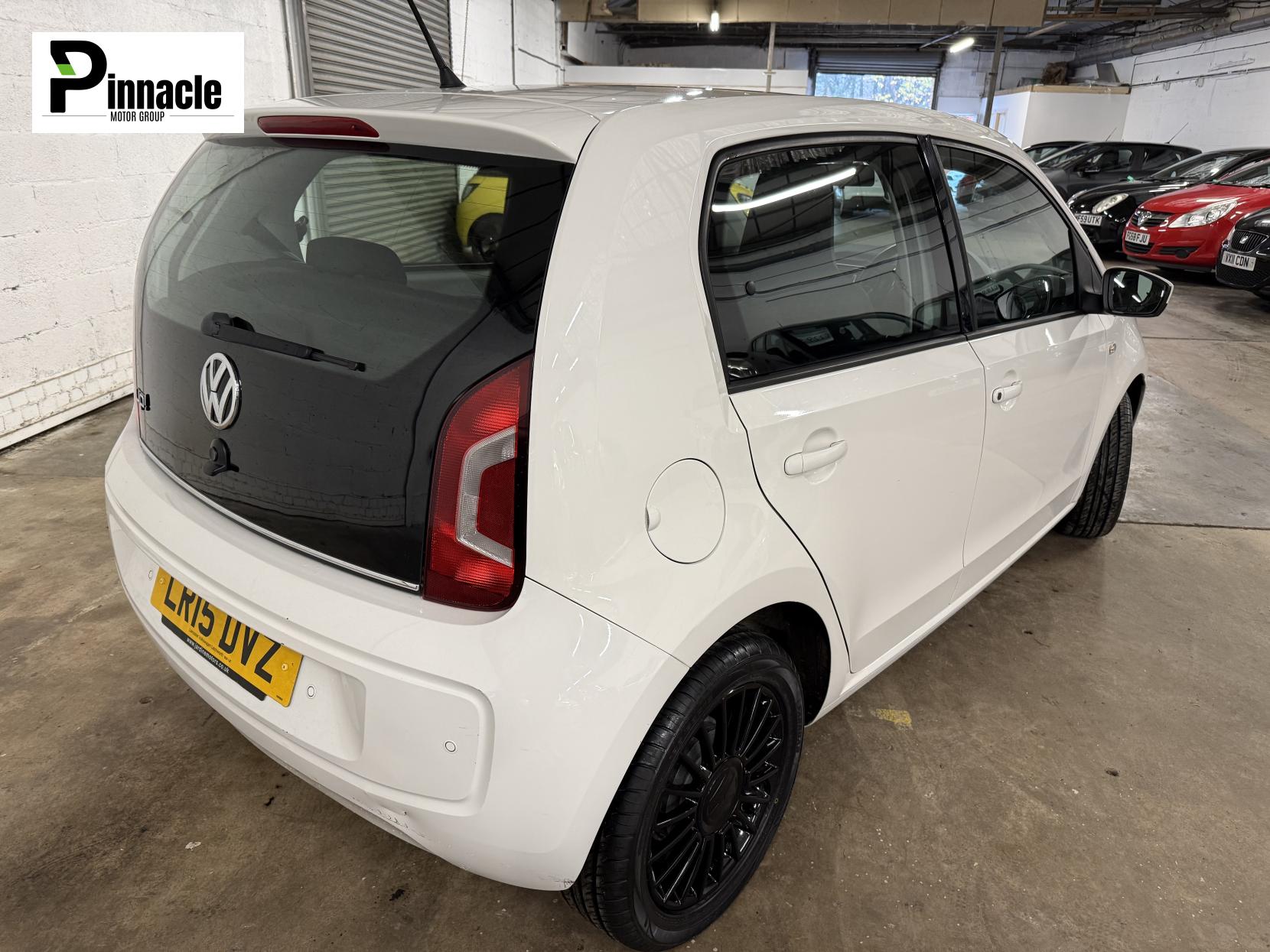 Volkswagen up! 1.0 High up! Hatchback 5dr Petrol Manual Euro 5 (75 ps)