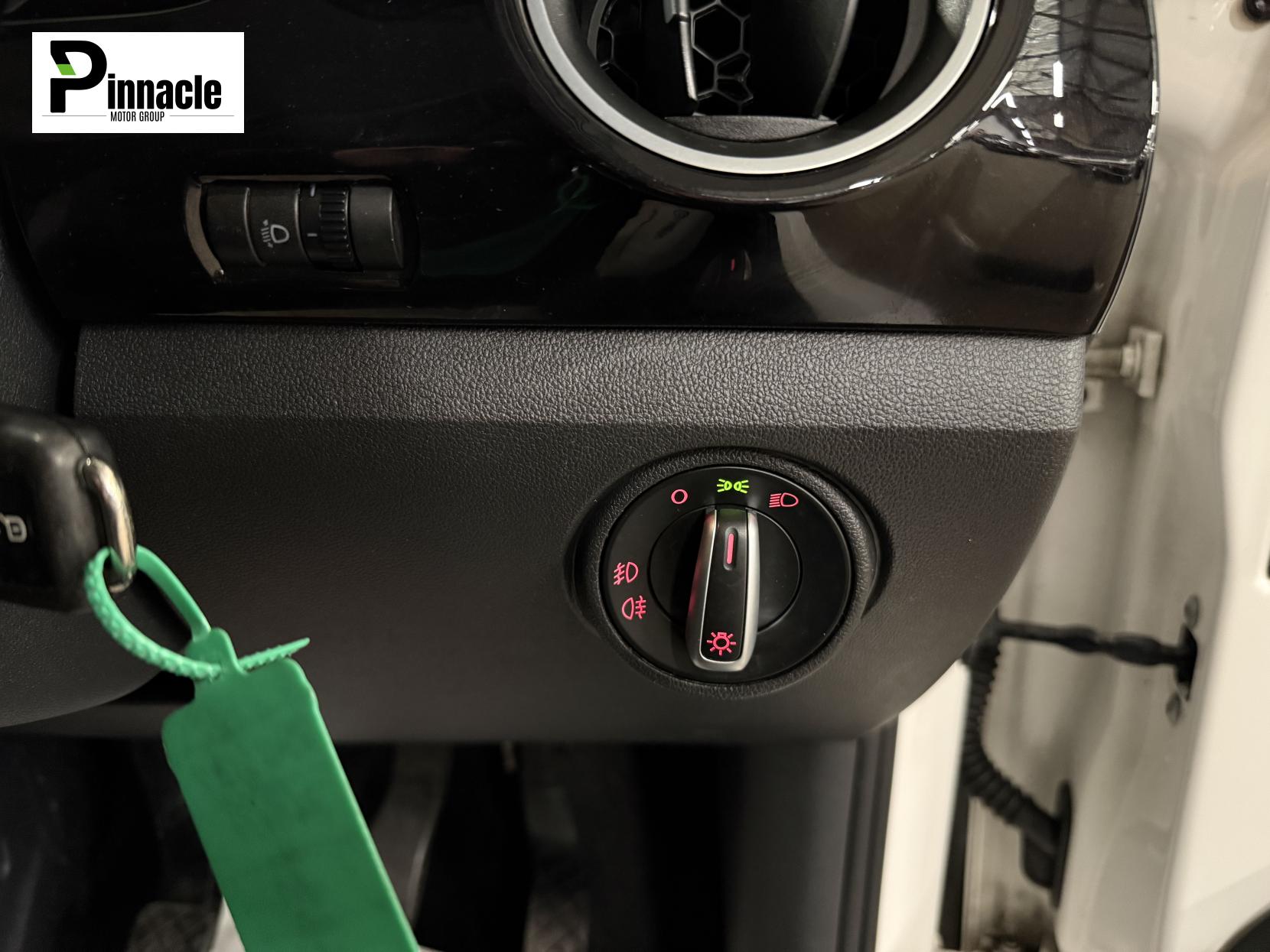 Volkswagen up! 1.0 High up! Hatchback 5dr Petrol Manual Euro 5 (75 ps)