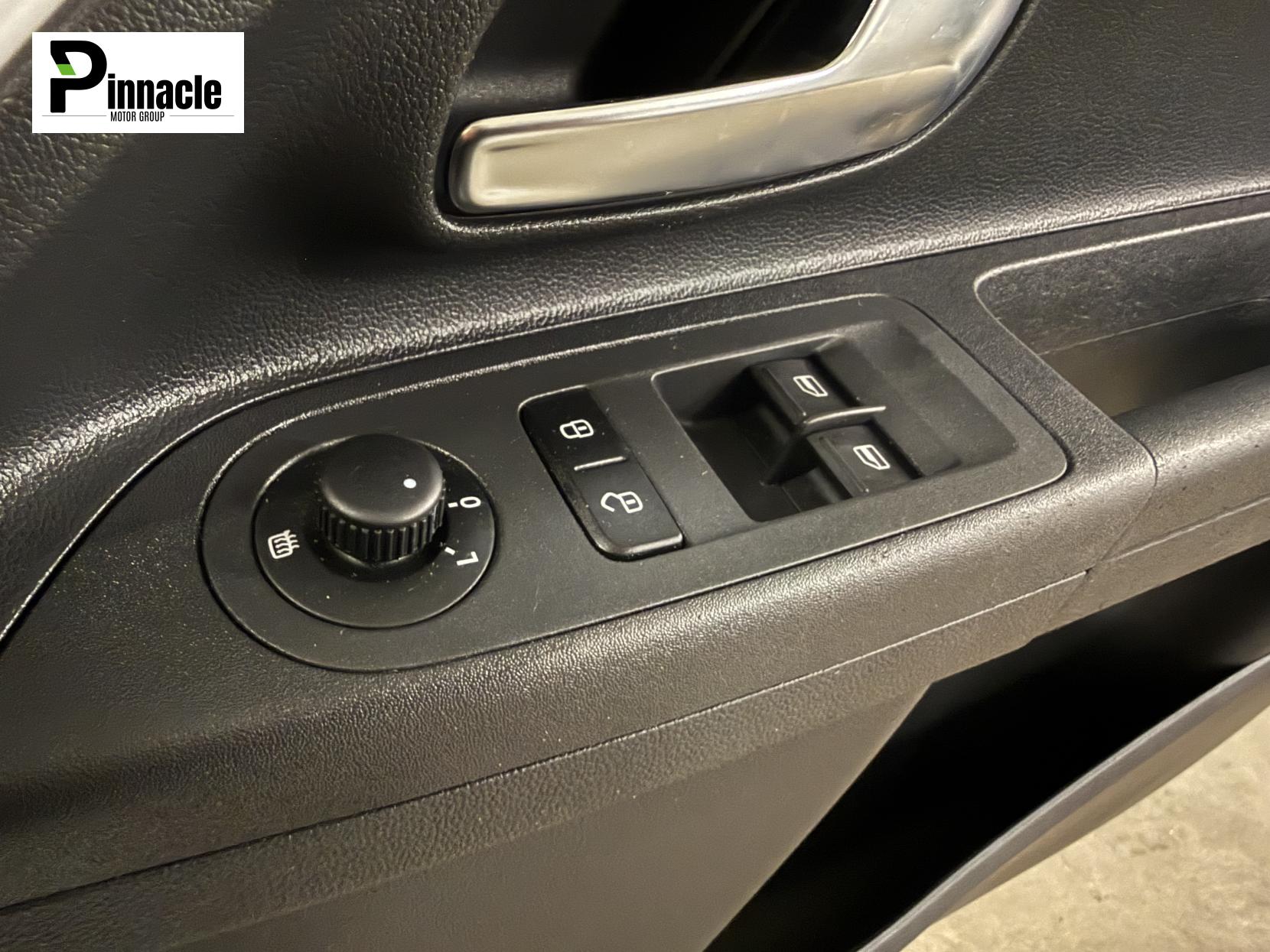 Volkswagen up! 1.0 High up! Hatchback 5dr Petrol Manual Euro 5 (75 ps)