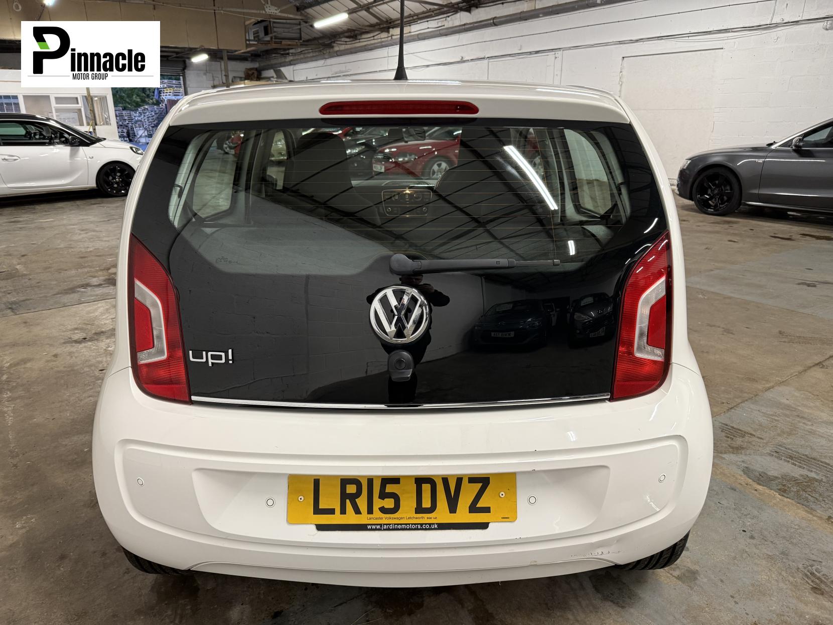 Volkswagen up! 1.0 High up! Hatchback 5dr Petrol Manual Euro 5 (75 ps)