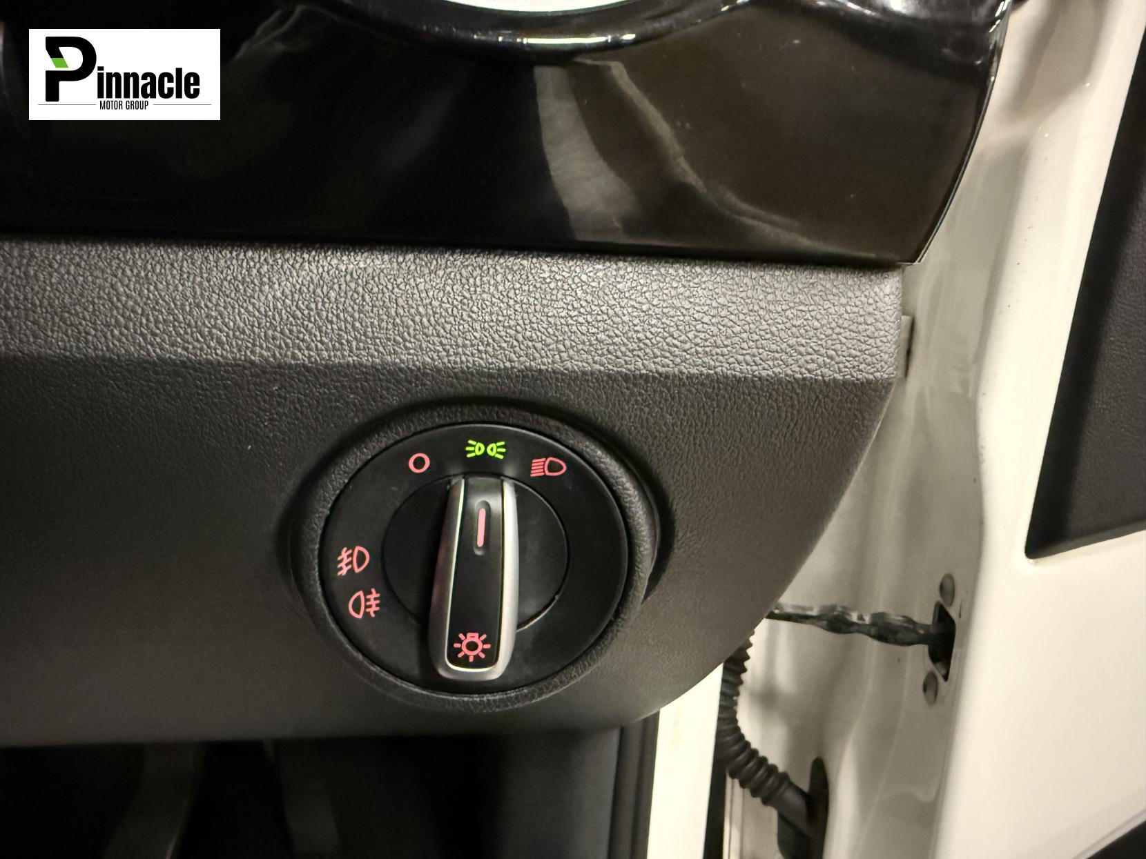 Volkswagen up! 1.0 High up! Hatchback 5dr Petrol Manual Euro 5 (75 ps)