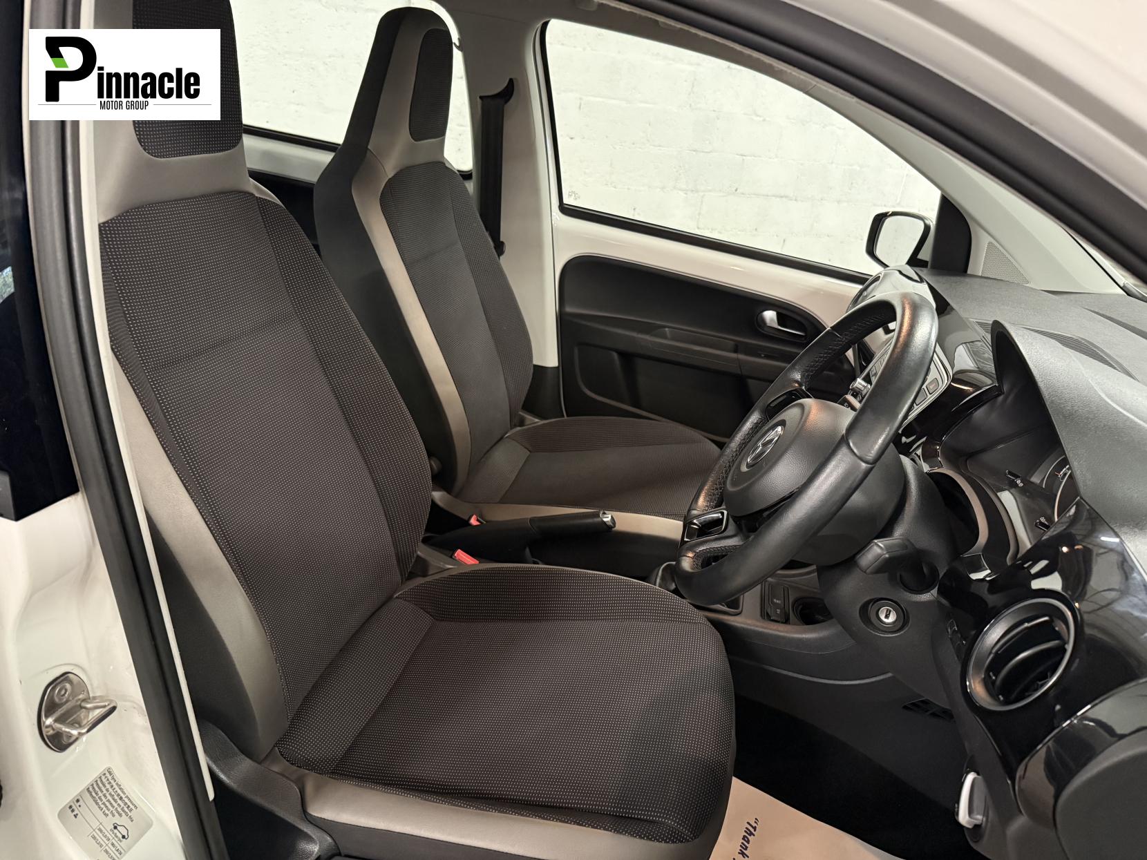 Volkswagen up! 1.0 High up! Hatchback 5dr Petrol Manual Euro 5 (75 ps)