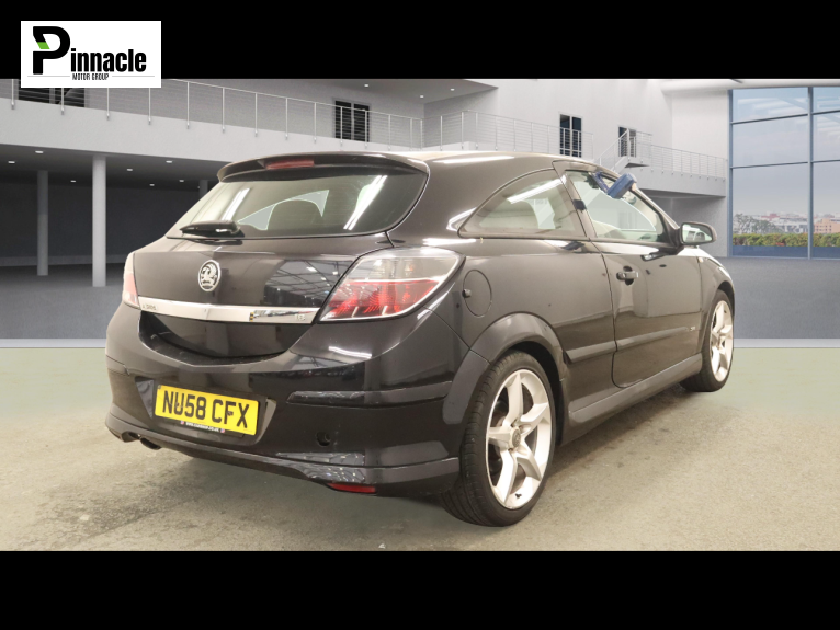 Vauxhall Astra 1.8i 16v SRi Sport Hatch 3dr Petrol Manual (175 g/km, 138 bhp)