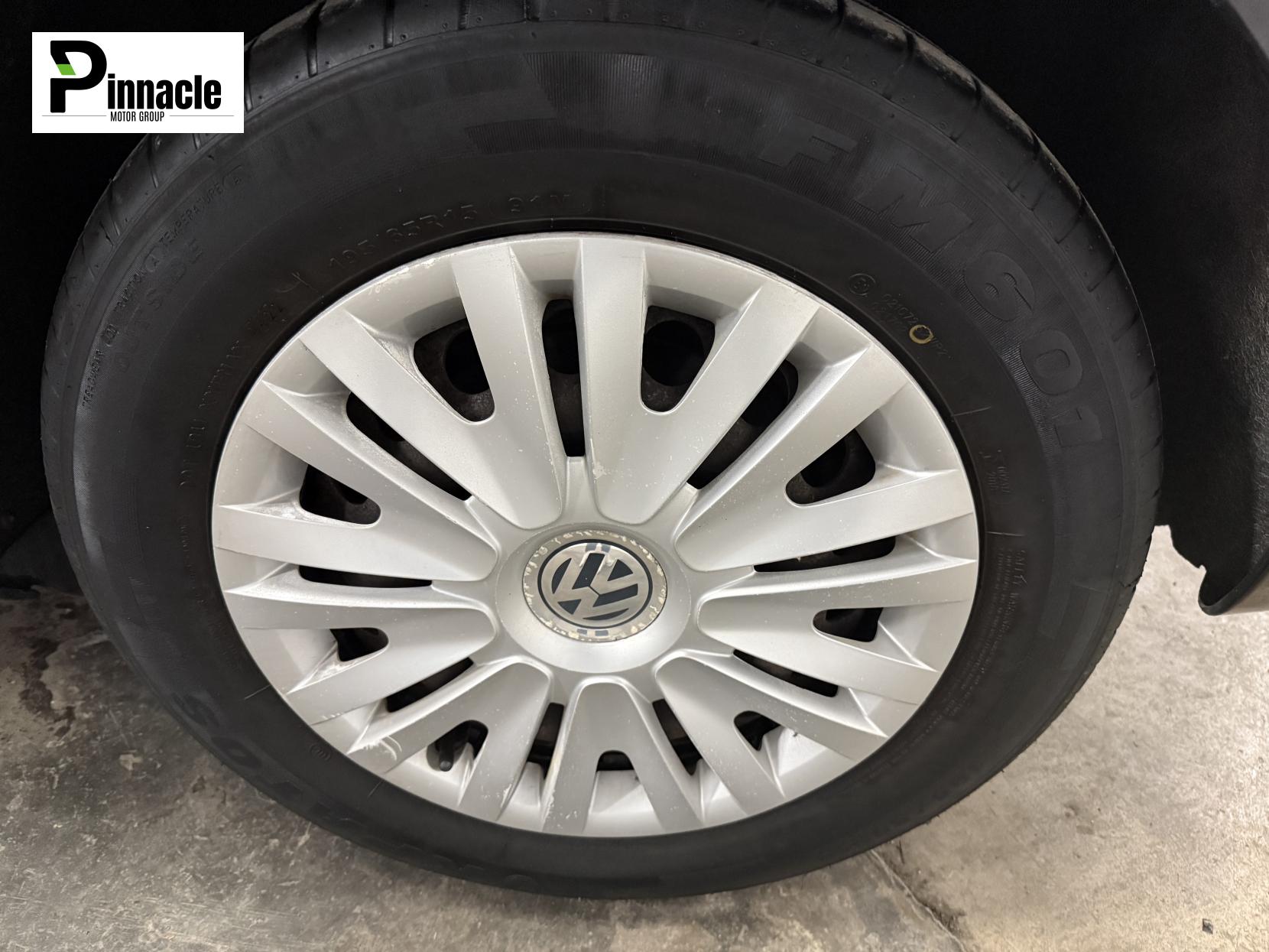 Volkswagen Golf 1.6 TDI S Hatchback 5dr Diesel Manual Euro 5 (105 ps)