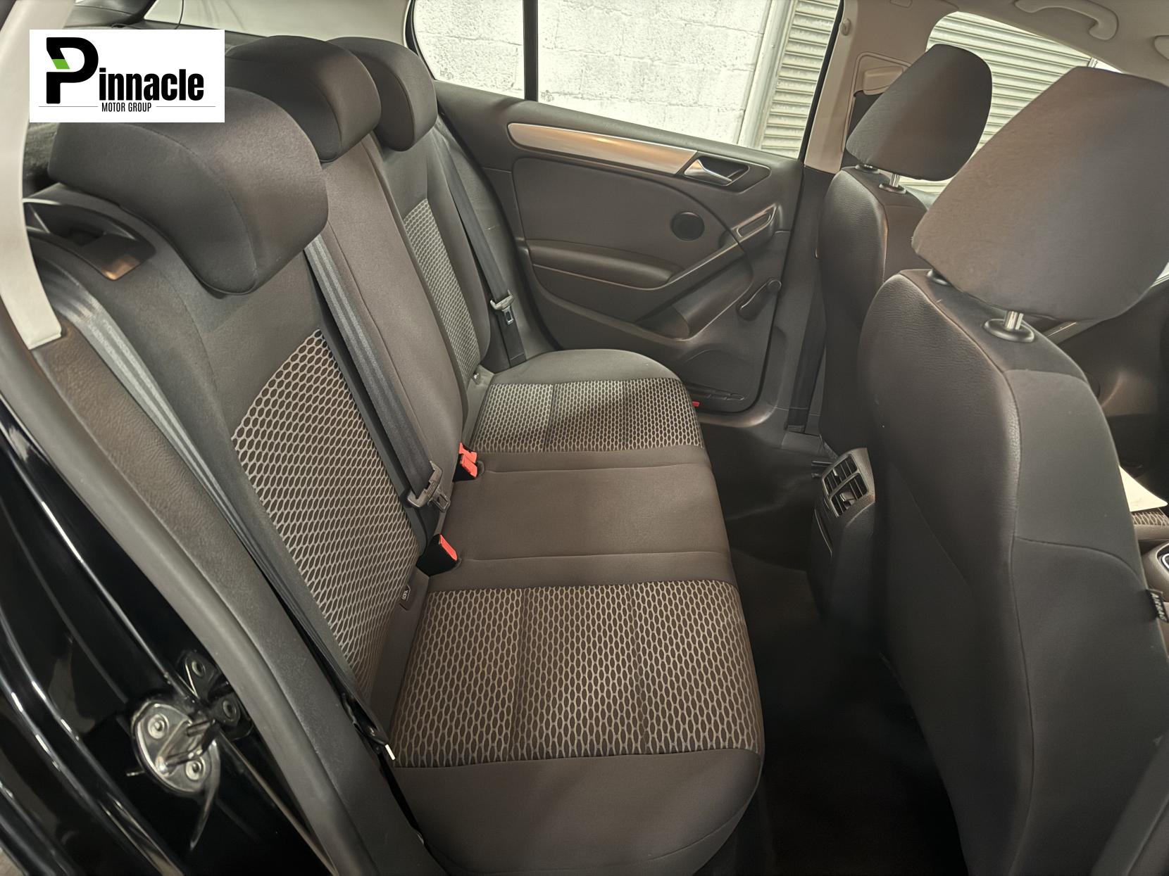 Volkswagen Golf 1.6 TDI S Hatchback 5dr Diesel Manual Euro 5 (105 ps)