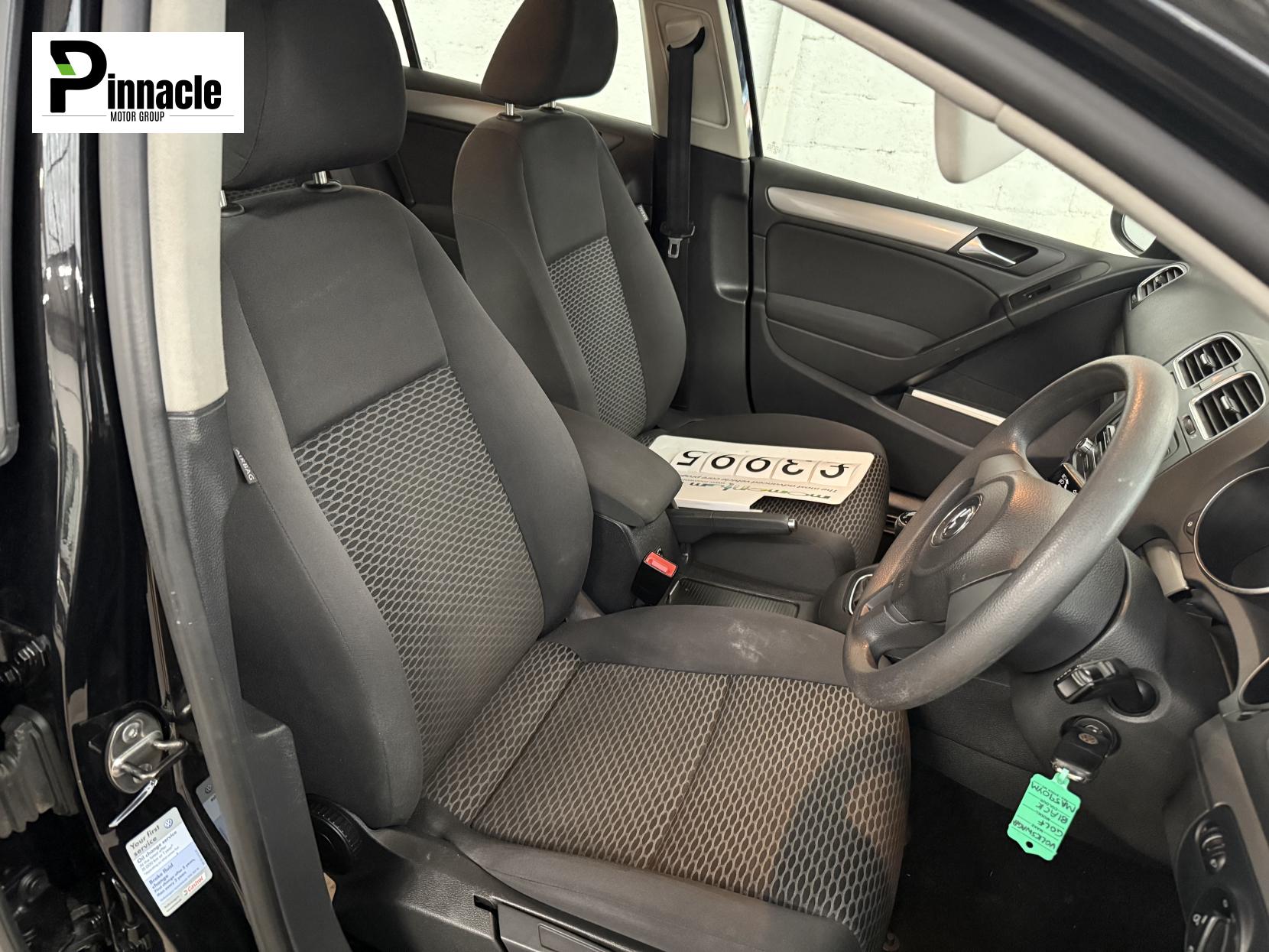 Volkswagen Golf 1.6 TDI S Hatchback 5dr Diesel Manual Euro 5 (105 ps)