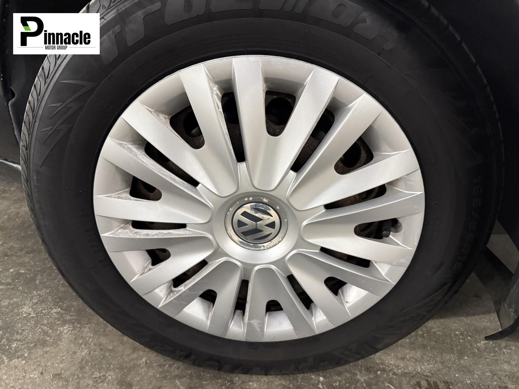 Volkswagen Golf 1.6 TDI S Hatchback 5dr Diesel Manual Euro 5 (105 ps)