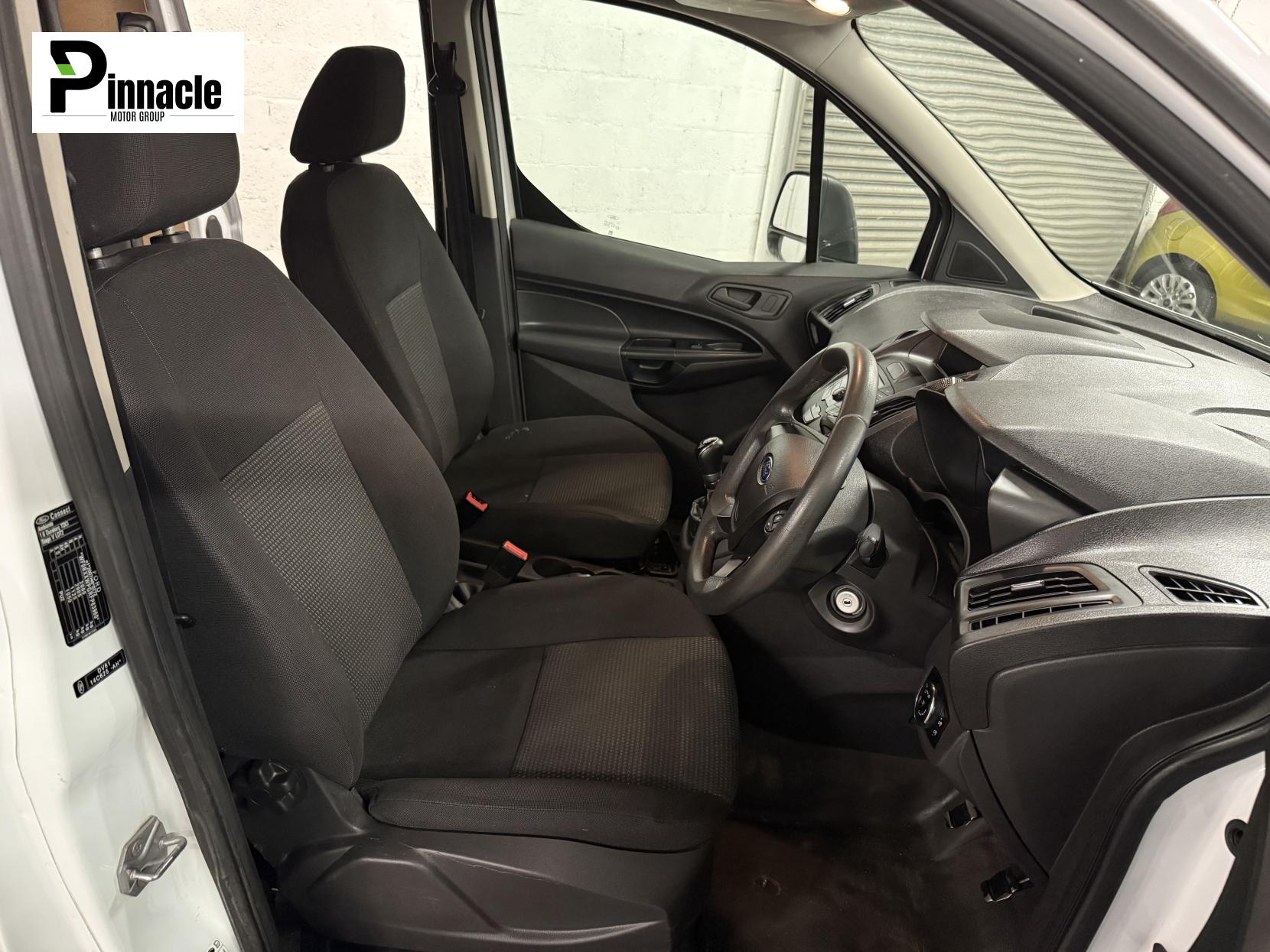 Ford Transit Connect 1.6 TDCi 200 Panel Van 5dr Diesel Manual L1 H1 (124 g/km, 74 bhp)