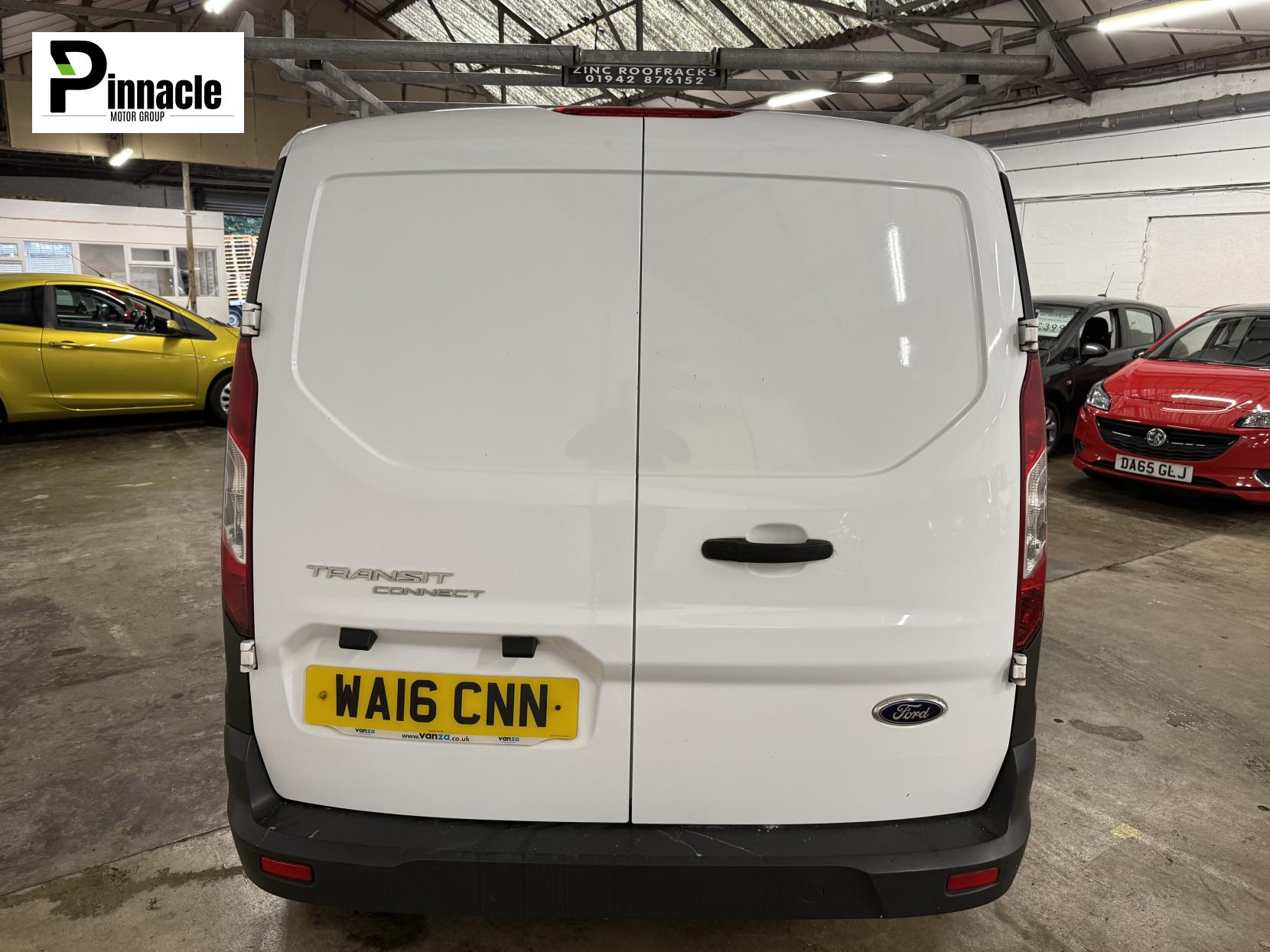 Ford Transit Connect 1.6 TDCi 200 Panel Van 5dr Diesel Manual L1 H1 (124 g/km, 74 bhp)