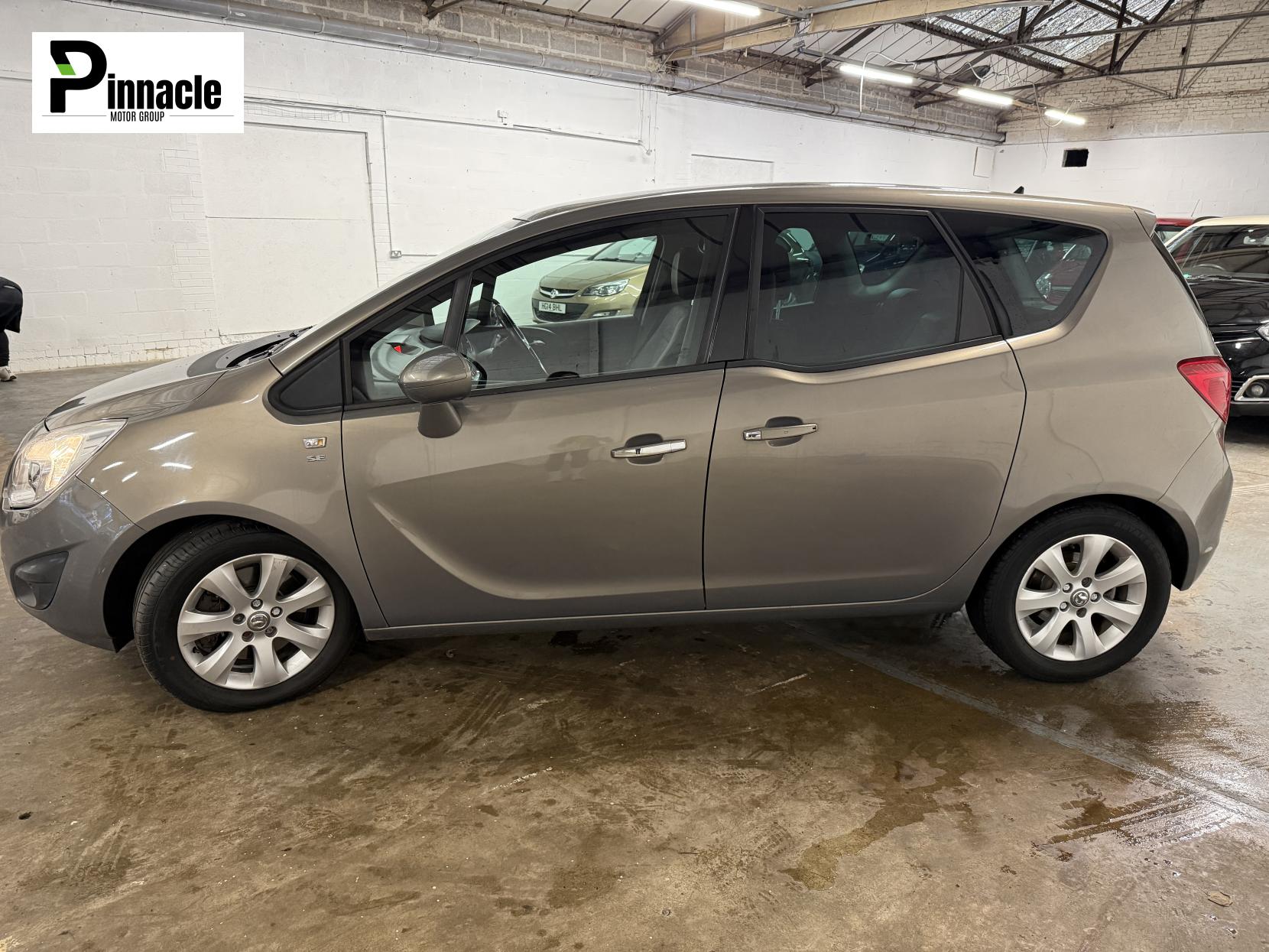 Vauxhall Meriva 1.7 CDTi SE MPV 5dr Diesel Auto Euro 5 (100 ps)