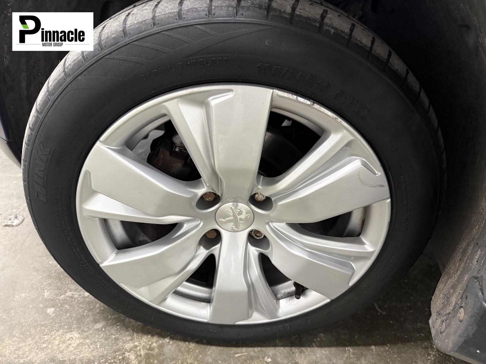 Peugeot 2008 1.6 e-HDi Active SUV 5dr Diesel Manual Euro 5 (s/s) (92 ps)