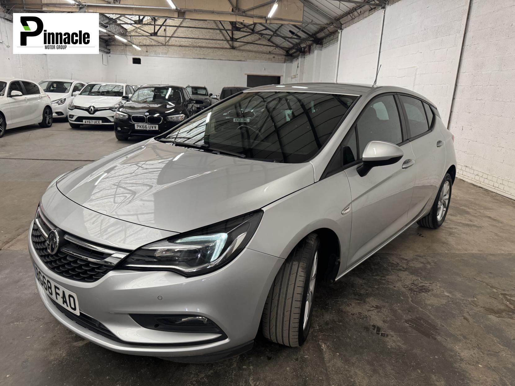 Vauxhall Astra 1.6 CDTi ecoTEC BlueInjection Tech Line Nav Hatchback 5dr Diesel Manual Euro 6 (s/s) (110 ps)