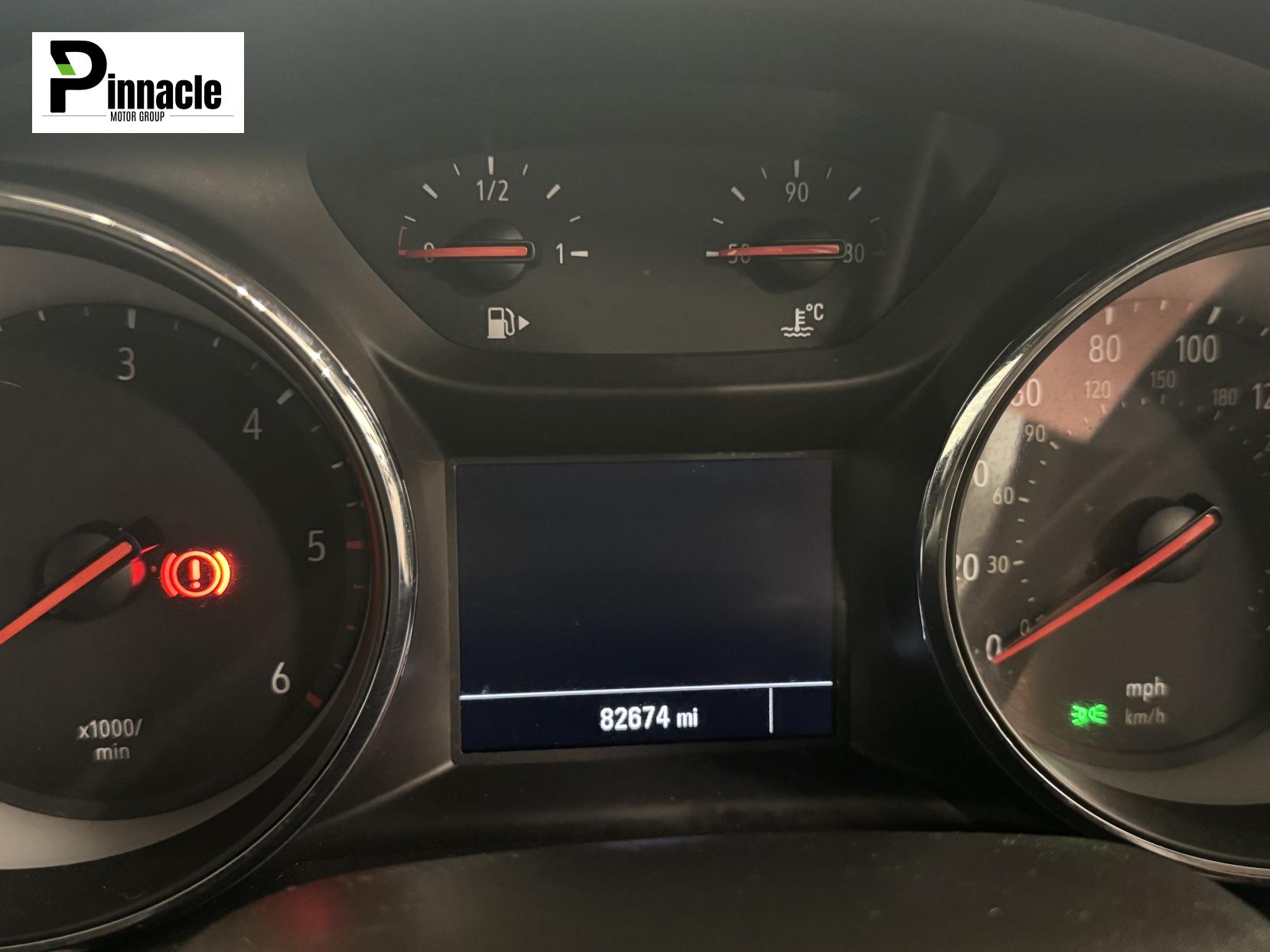 Vauxhall Astra 1.6 CDTi ecoTEC BlueInjection Tech Line Nav Hatchback 5dr Diesel Manual Euro 6 (s/s) (110 ps)