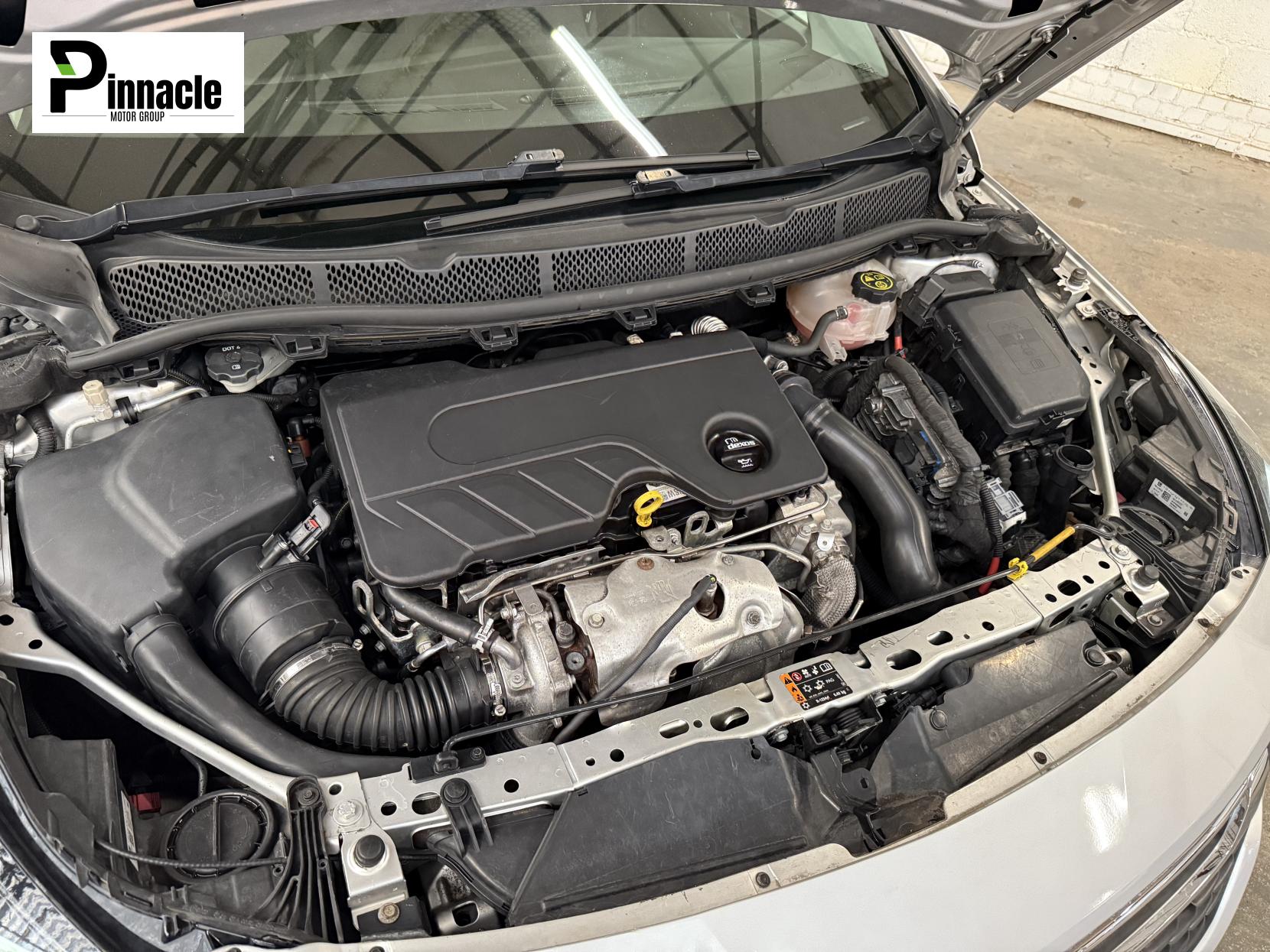 Vauxhall Astra 1.6 CDTi ecoTEC BlueInjection Tech Line Nav Hatchback 5dr Diesel Manual Euro 6 (s/s) (110 ps)