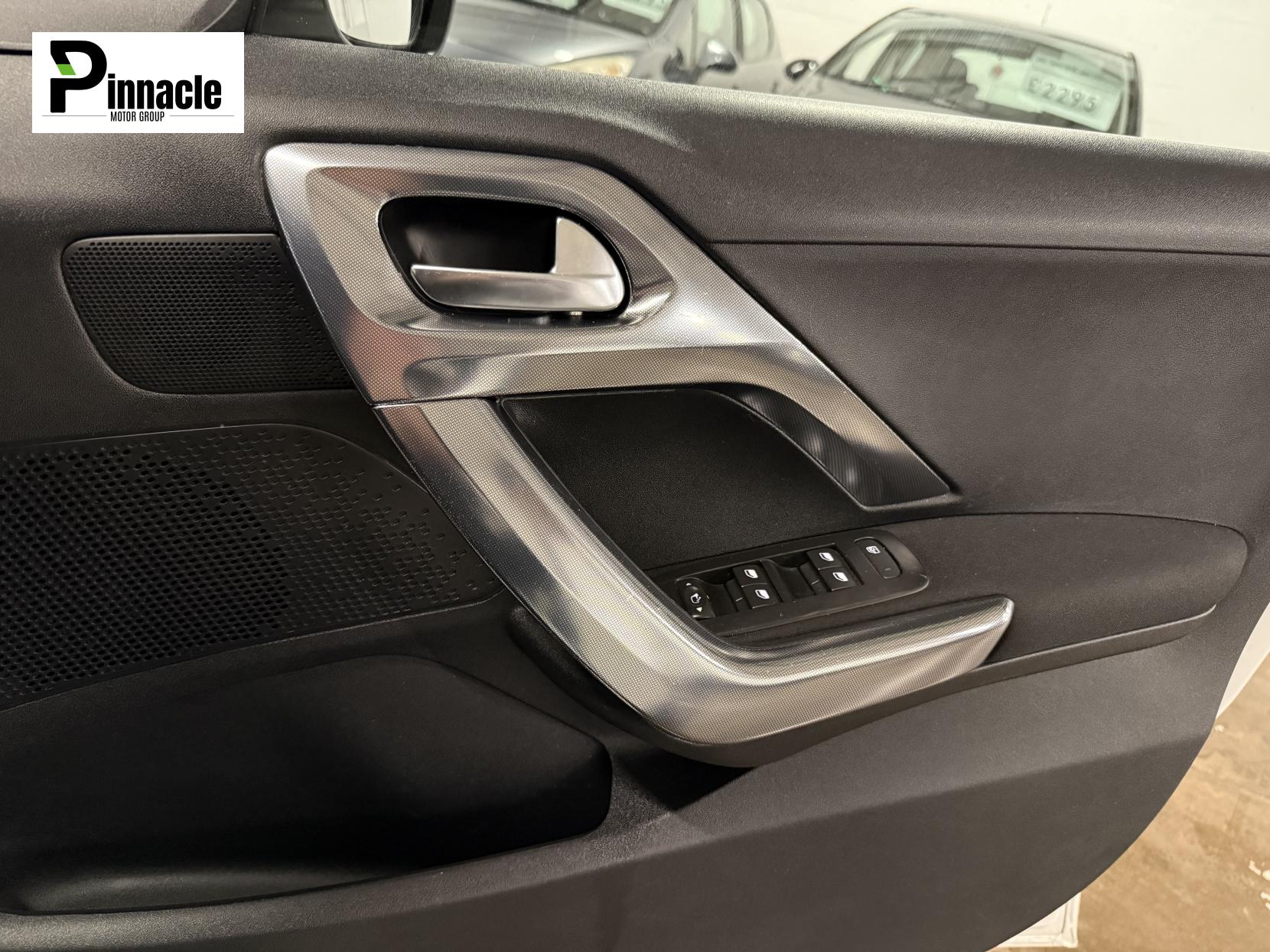 Peugeot 2008 1.2 PureTech Allure SUV 5dr Petrol Manual Euro 6 (82 ps)