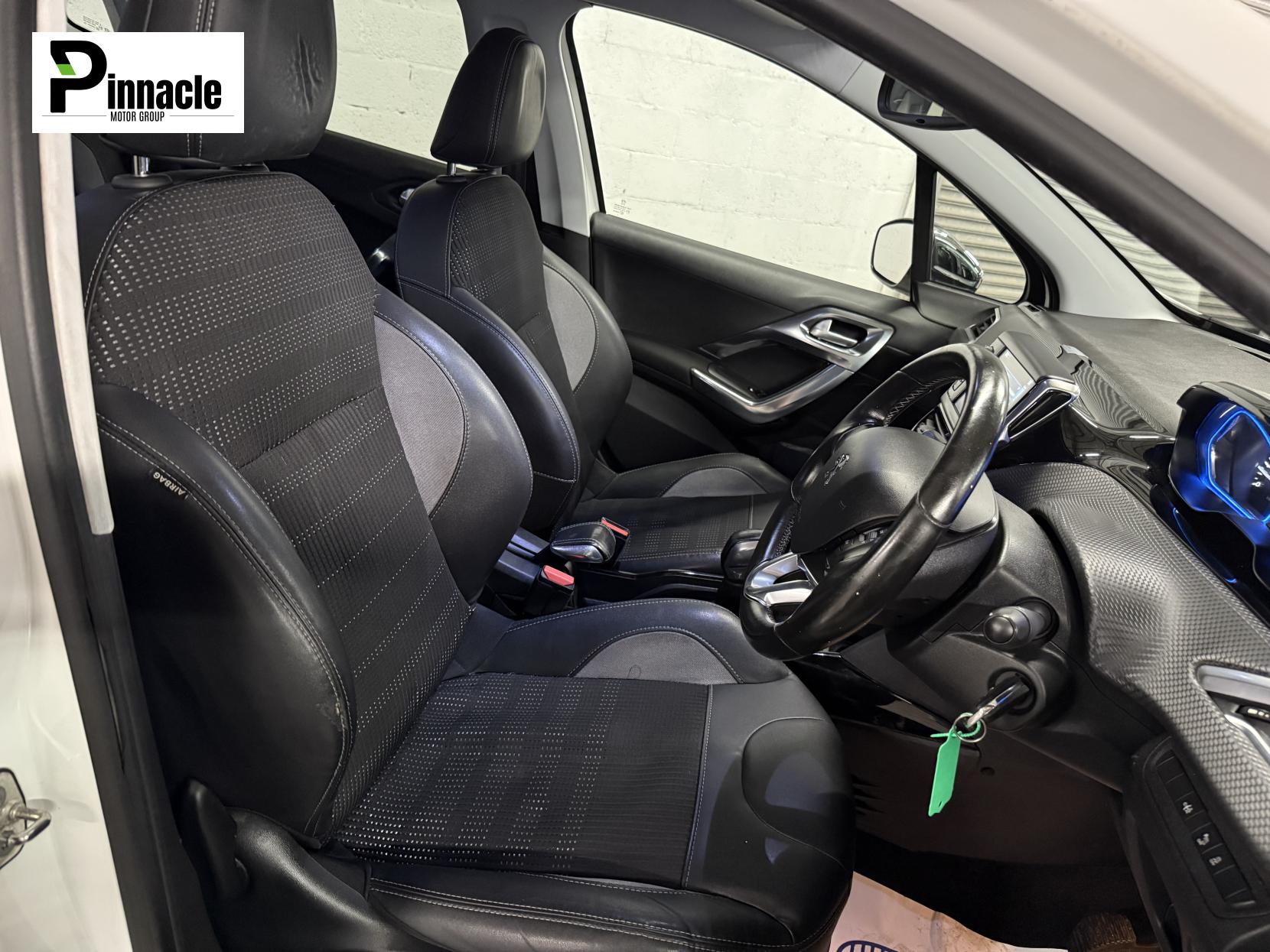 Peugeot 2008 1.2 PureTech Allure SUV 5dr Petrol Manual Euro 6 (82 ps)