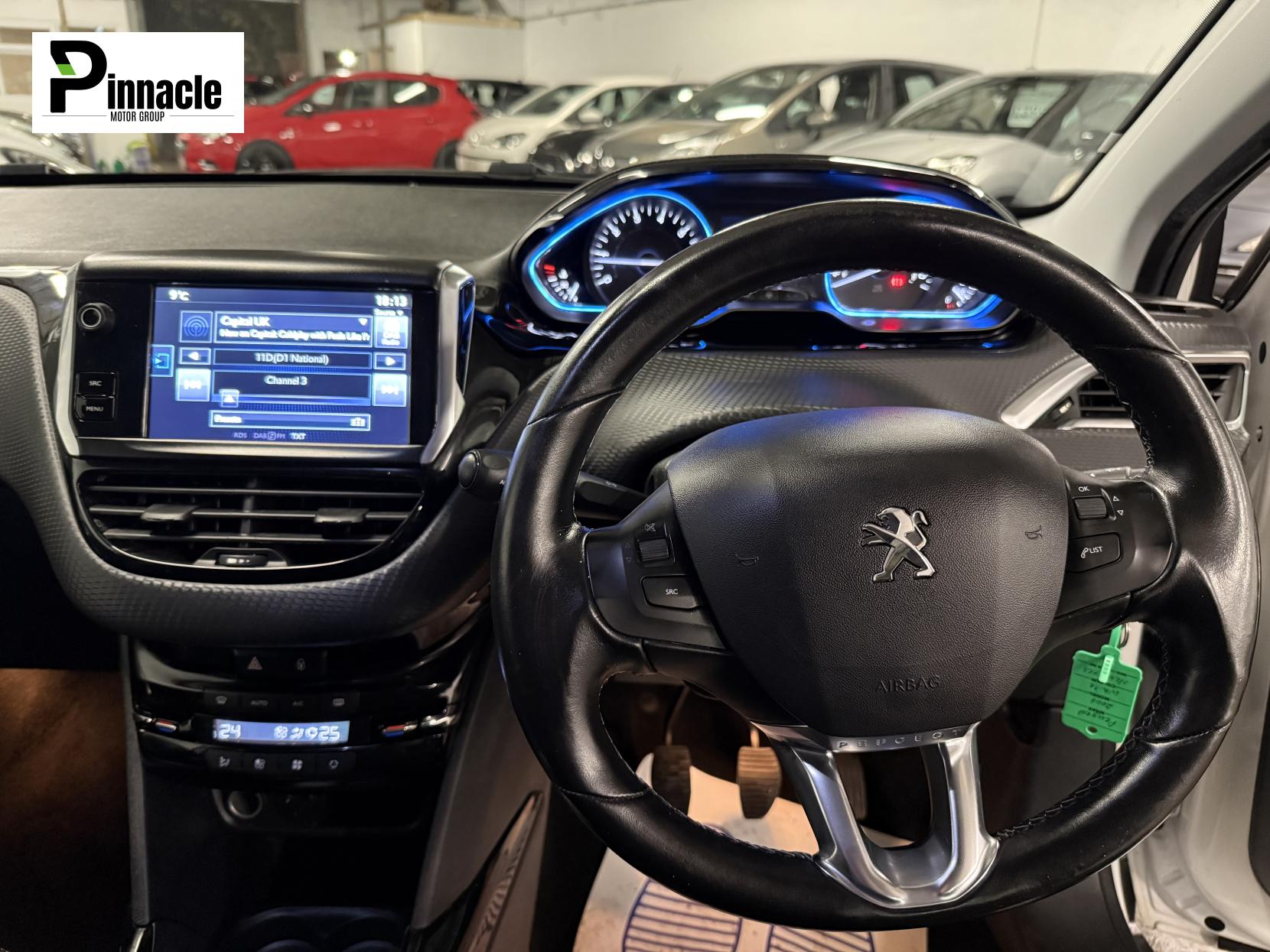 Peugeot 2008 1.2 PureTech Allure SUV 5dr Petrol Manual Euro 6 (82 ps)