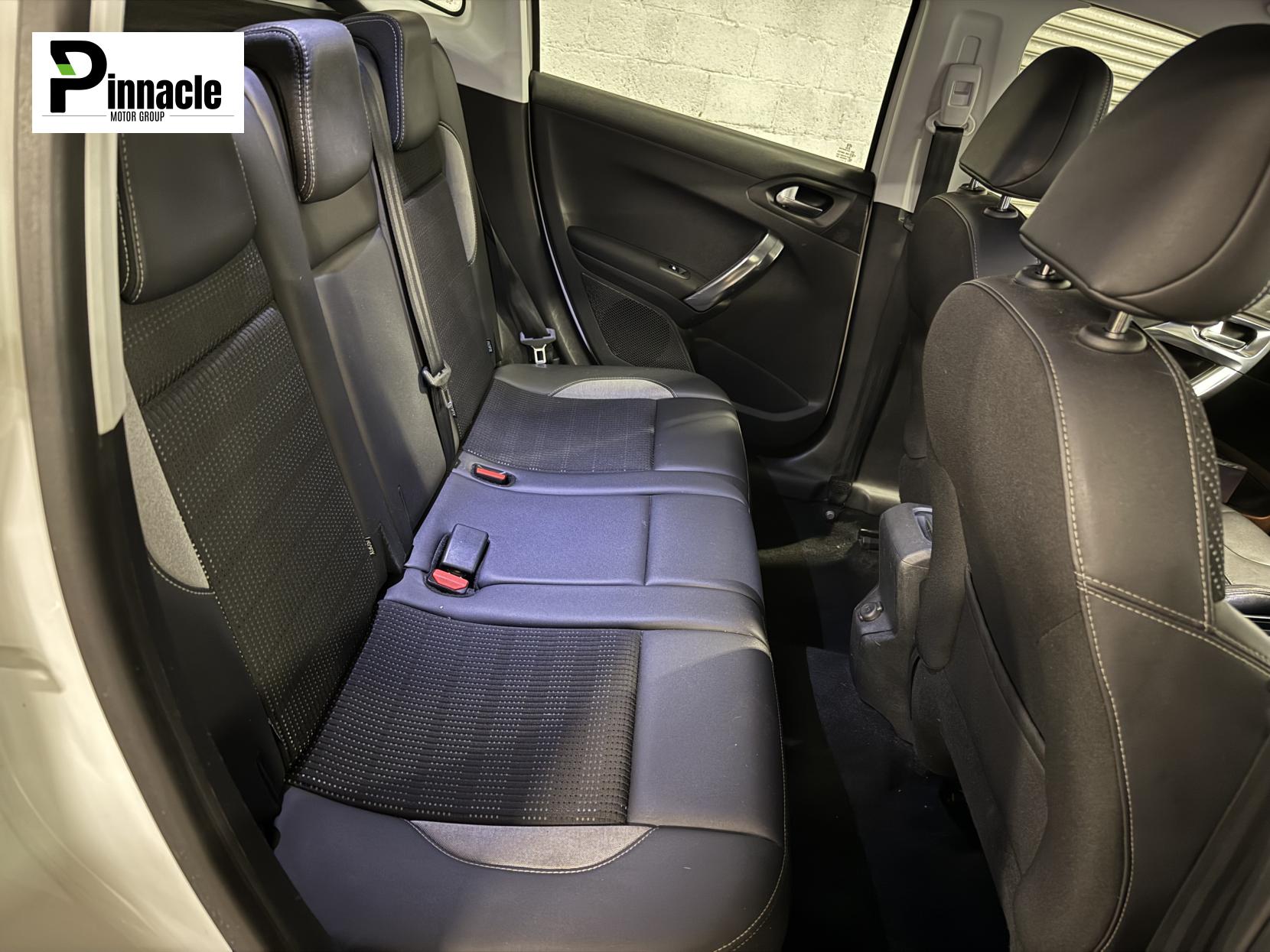 Peugeot 2008 1.2 PureTech Allure SUV 5dr Petrol Manual Euro 6 (82 ps)