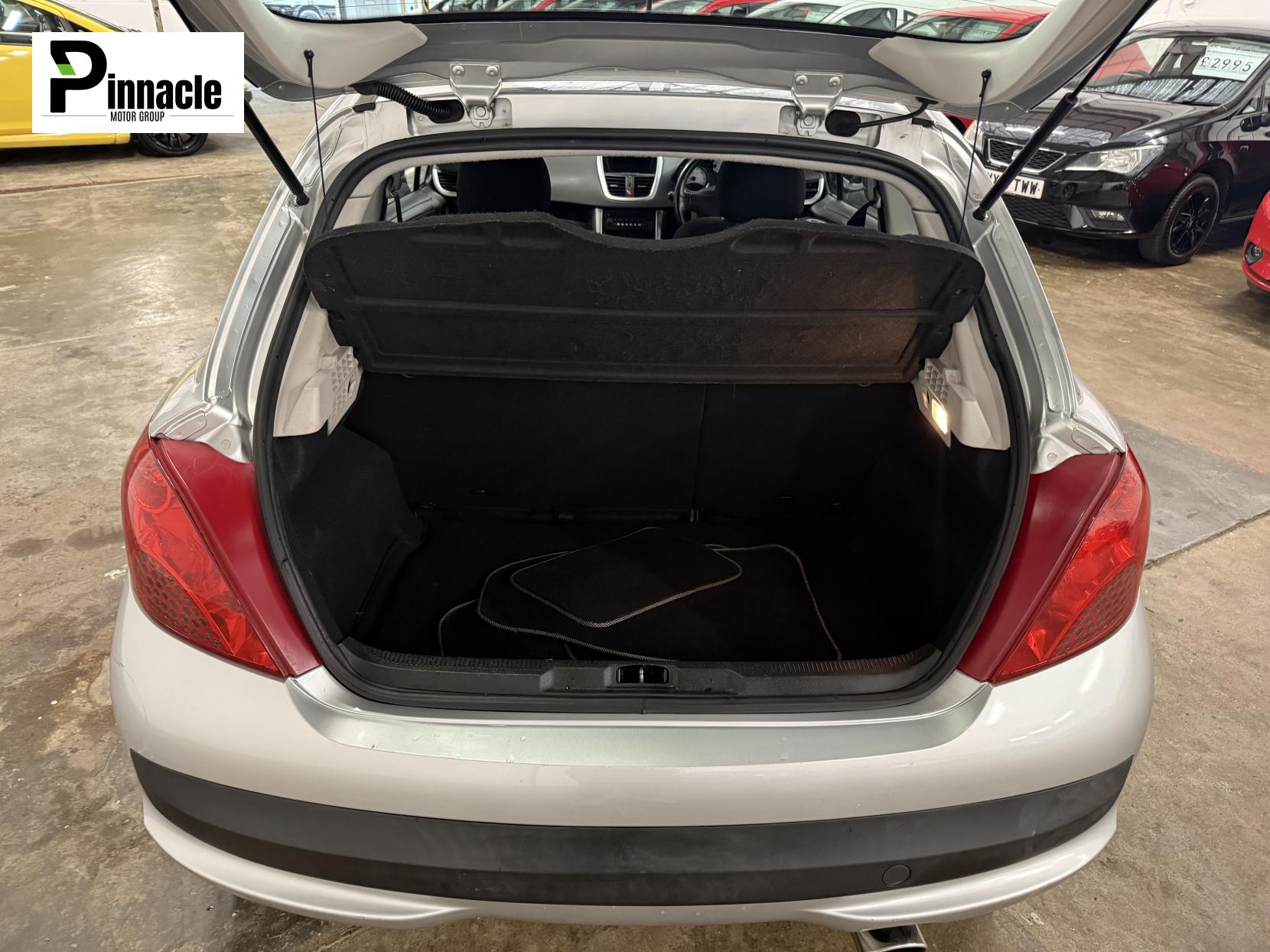 Peugeot 207 1.6 16v Sport Hatchback 3dr Petrol Automatic (167 g/km, 120 bhp)