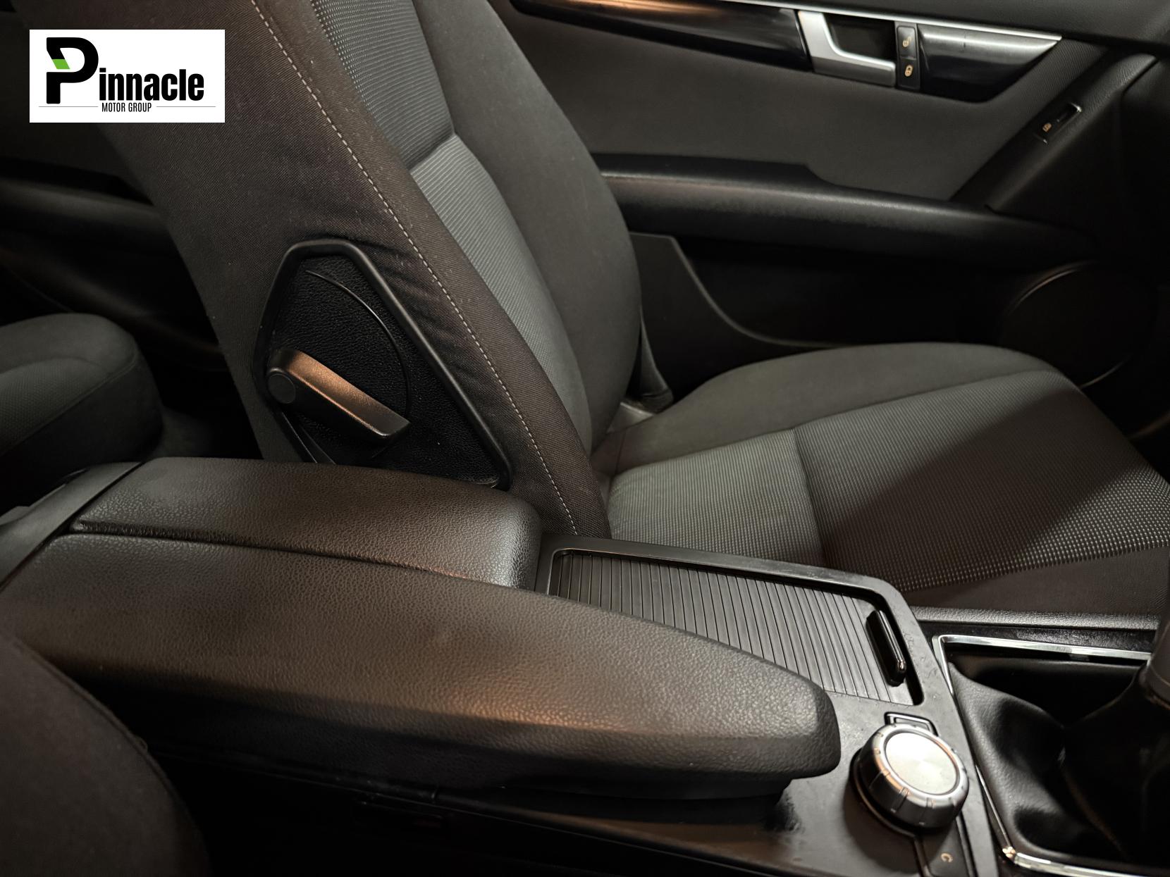 Mercedes-Benz C Class 2.1 C220 CDI BlueEfficiency SE Saloon 4dr Diesel Manual Euro 5 (s/s) (170 ps)