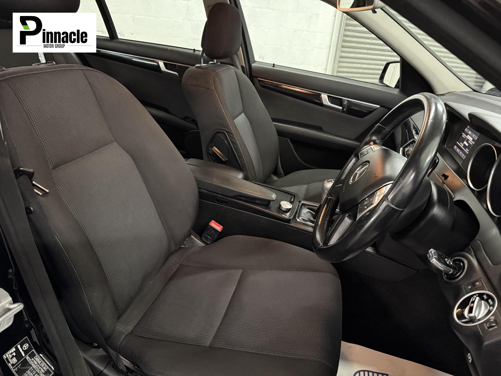 Mercedes-Benz C Class 2.1 C220 CDI BlueEfficiency SE Saloon 4dr Diesel Manual Euro 5 (s/s) (170 ps)