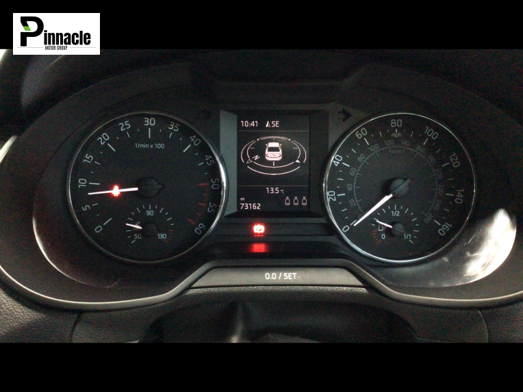 Skoda Octavia 1.6 TDI Black Edition Hatchback 5dr Diesel Manual Euro 5 (s/s) (105 ps)