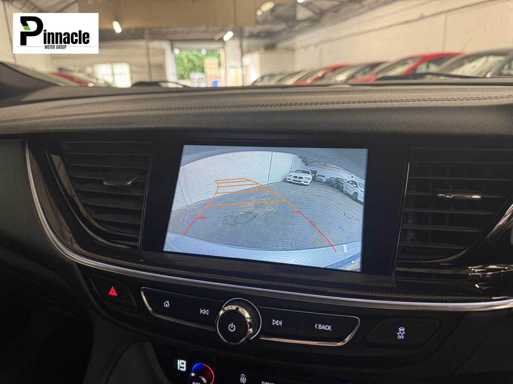 Vauxhall Insignia 2.0 Turbo D BlueInjection SRi VX Line Nav Sports Tourer 5dr Diesel Manual Euro 6 (s/s) (170 ps)