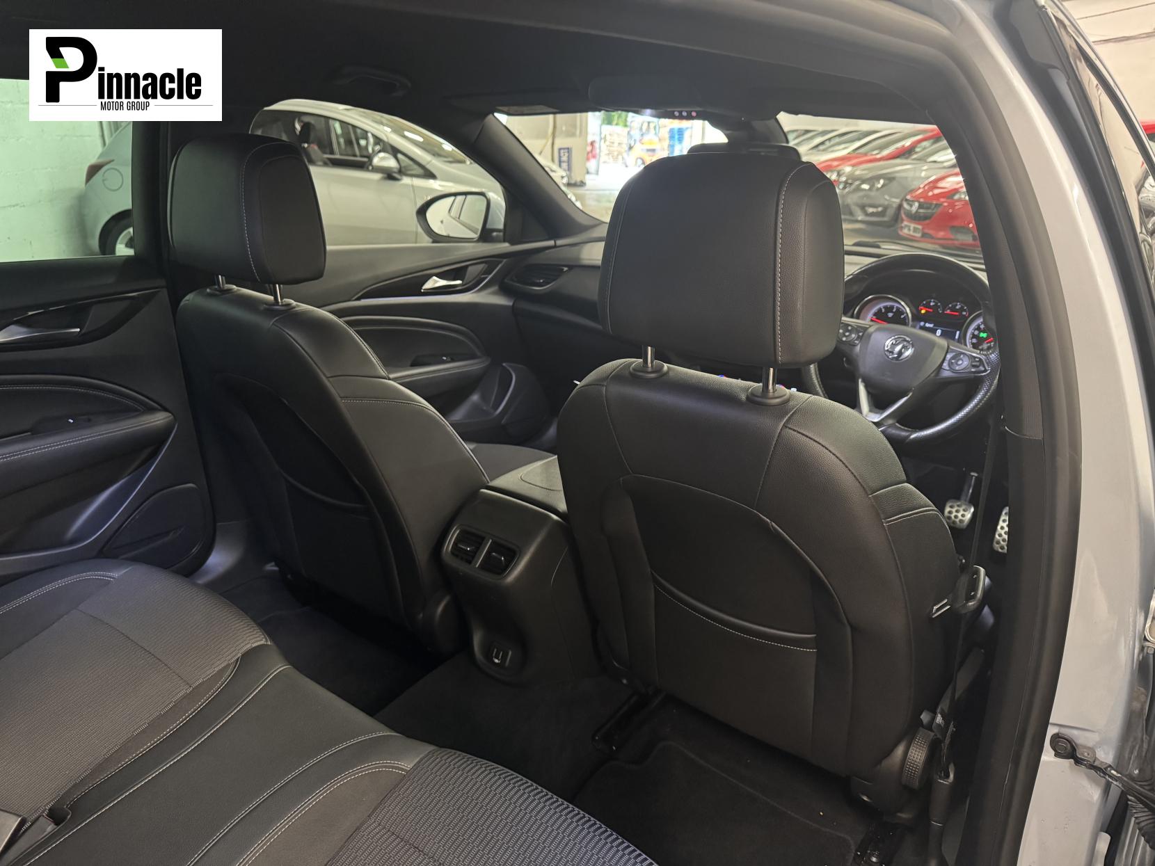 Vauxhall Insignia 2.0 Turbo D BlueInjection SRi VX Line Nav Sports Tourer 5dr Diesel Manual Euro 6 (s/s) (170 ps)