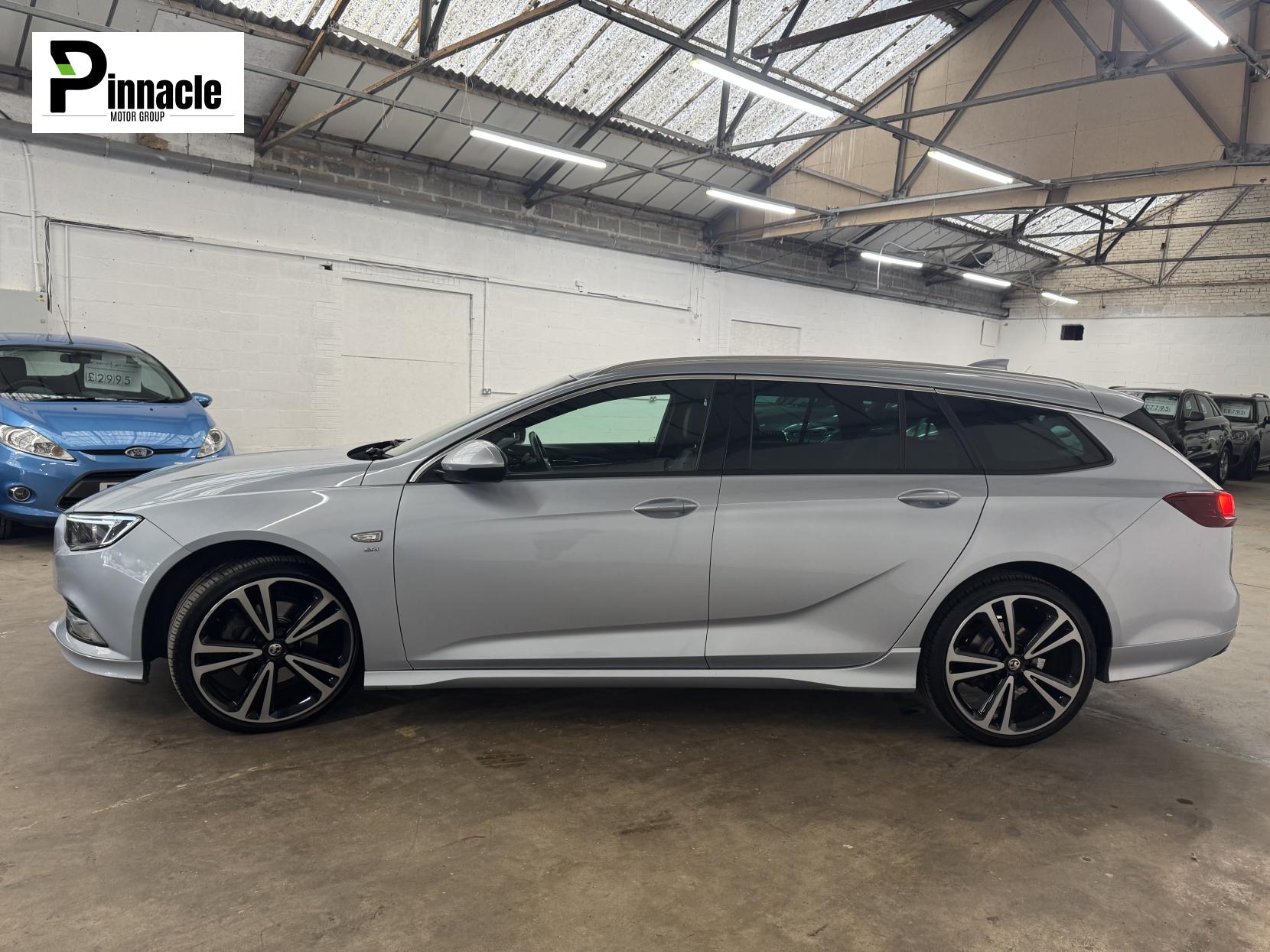 Vauxhall Insignia 2.0 Turbo D BlueInjection SRi VX Line Nav Sports Tourer 5dr Diesel Manual Euro 6 (s/s) (170 ps)