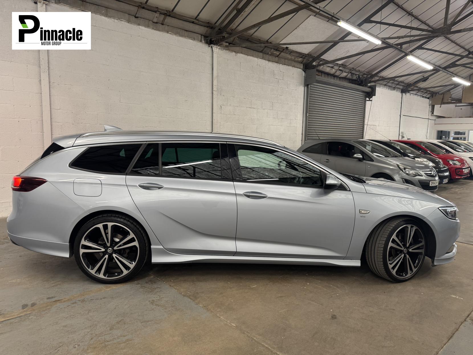 Vauxhall Insignia 2.0 Turbo D BlueInjection SRi VX Line Nav Sports Tourer 5dr Diesel Manual Euro 6 (s/s) (170 ps)