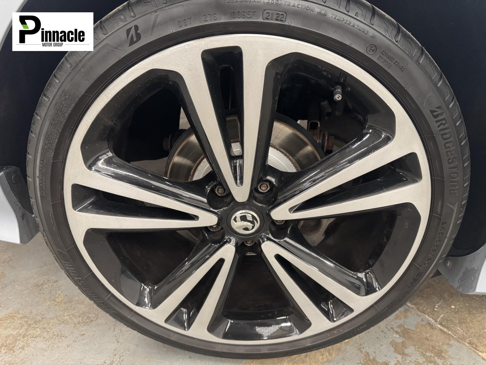 Vauxhall Insignia 2.0 Turbo D BlueInjection SRi VX Line Nav Sports Tourer 5dr Diesel Manual Euro 6 (s/s) (170 ps)