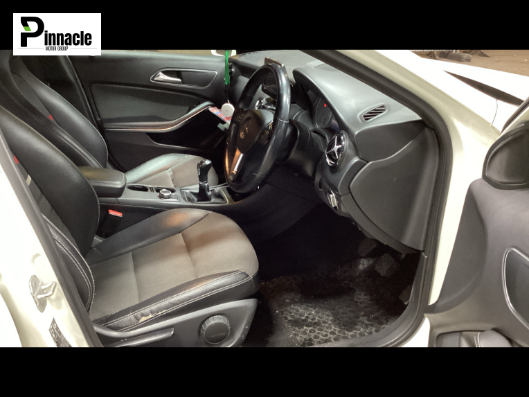 Mercedes-Benz A Class 1.5 A180 CDI SE Hatchback 5dr Diesel Manual Euro 5 (s/s) (109 ps)