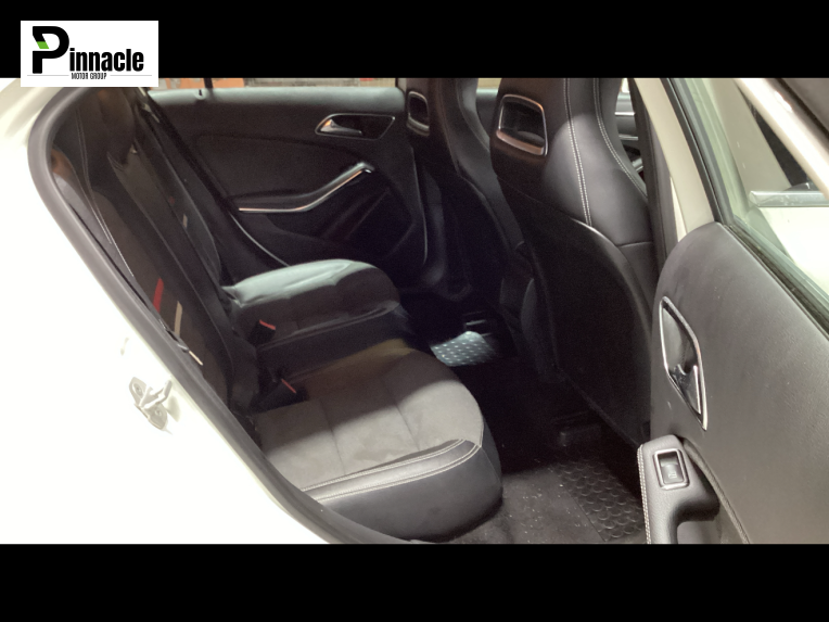 Mercedes-Benz A Class 1.5 A180 CDI SE Hatchback 5dr Diesel Manual Euro 5 (s/s) (109 ps)