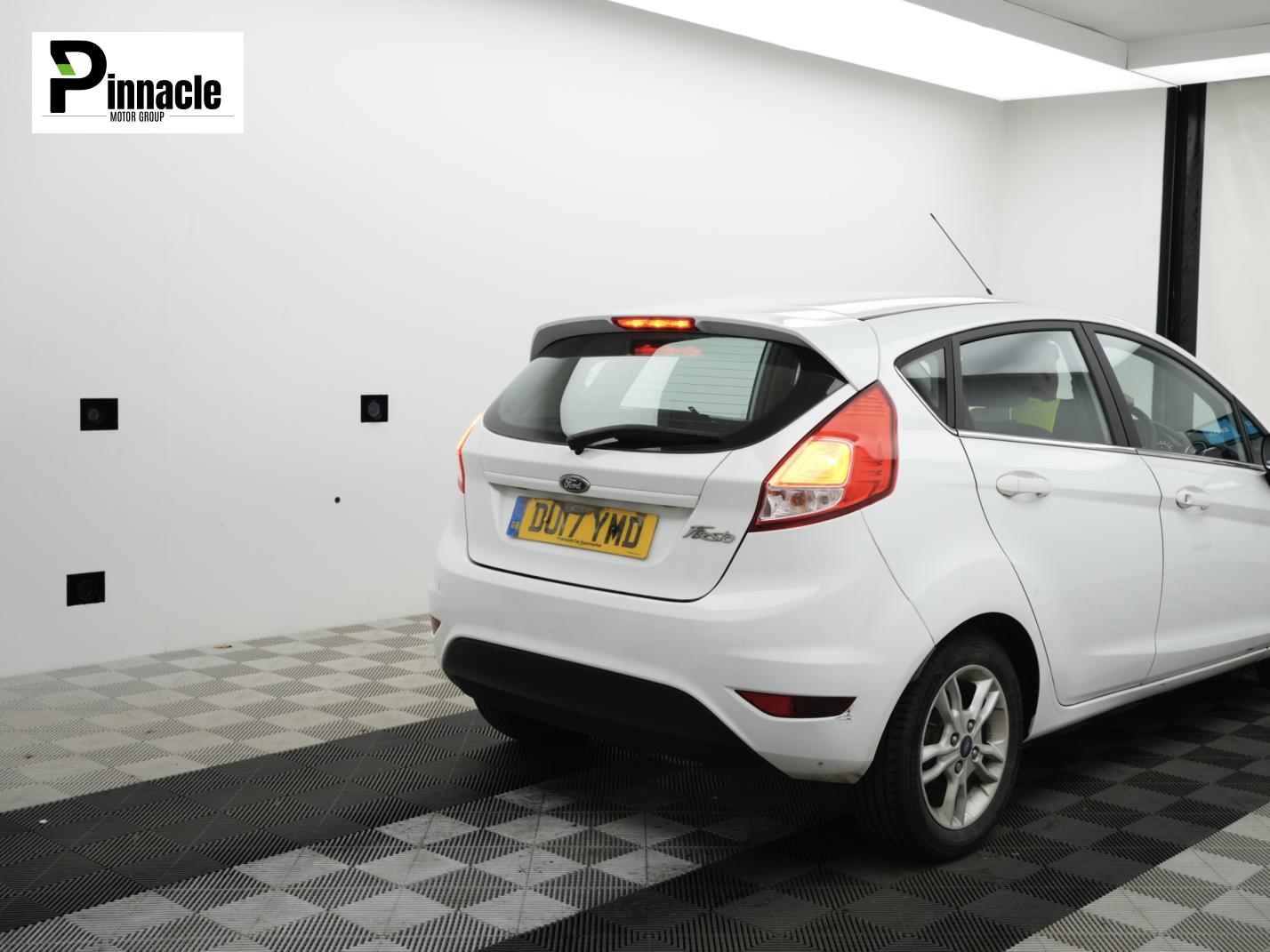 Ford Fiesta 1.25 Zetec Hatchback 5dr Petrol Manual Euro 6 (82 ps)