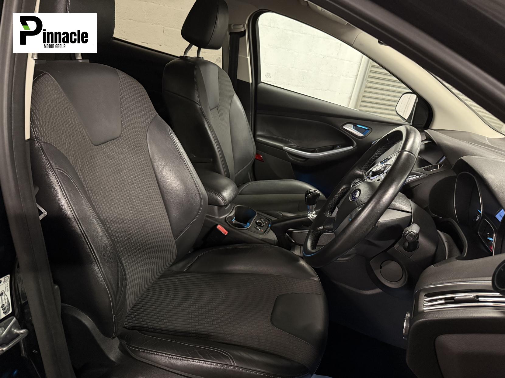 Ford Focus 1.6 TDCi Titanium X Hatchback 5dr Diesel Manual Euro 5 (s/s) (115 ps)