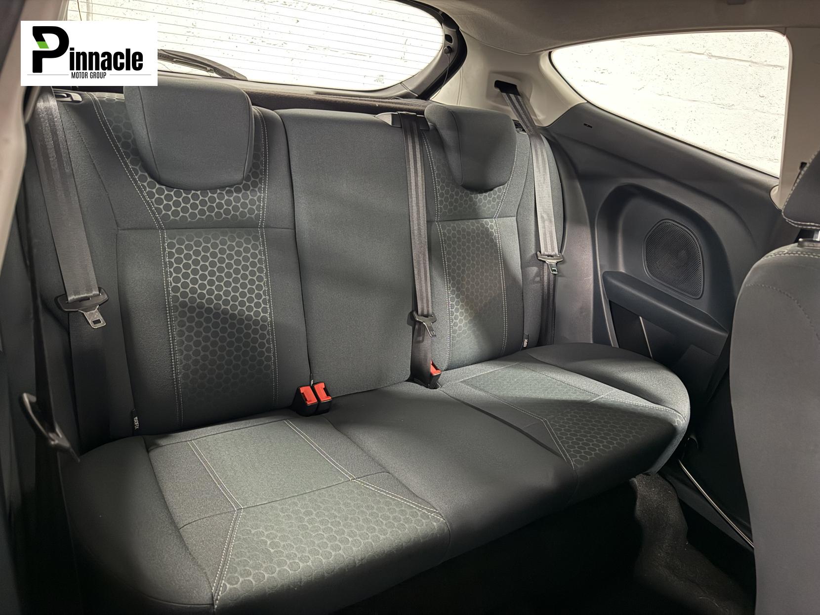 Ford Fiesta 1.4 TDCi Zetec Hatchback 3dr Diesel Manual (110 g/km, 67 bhp)