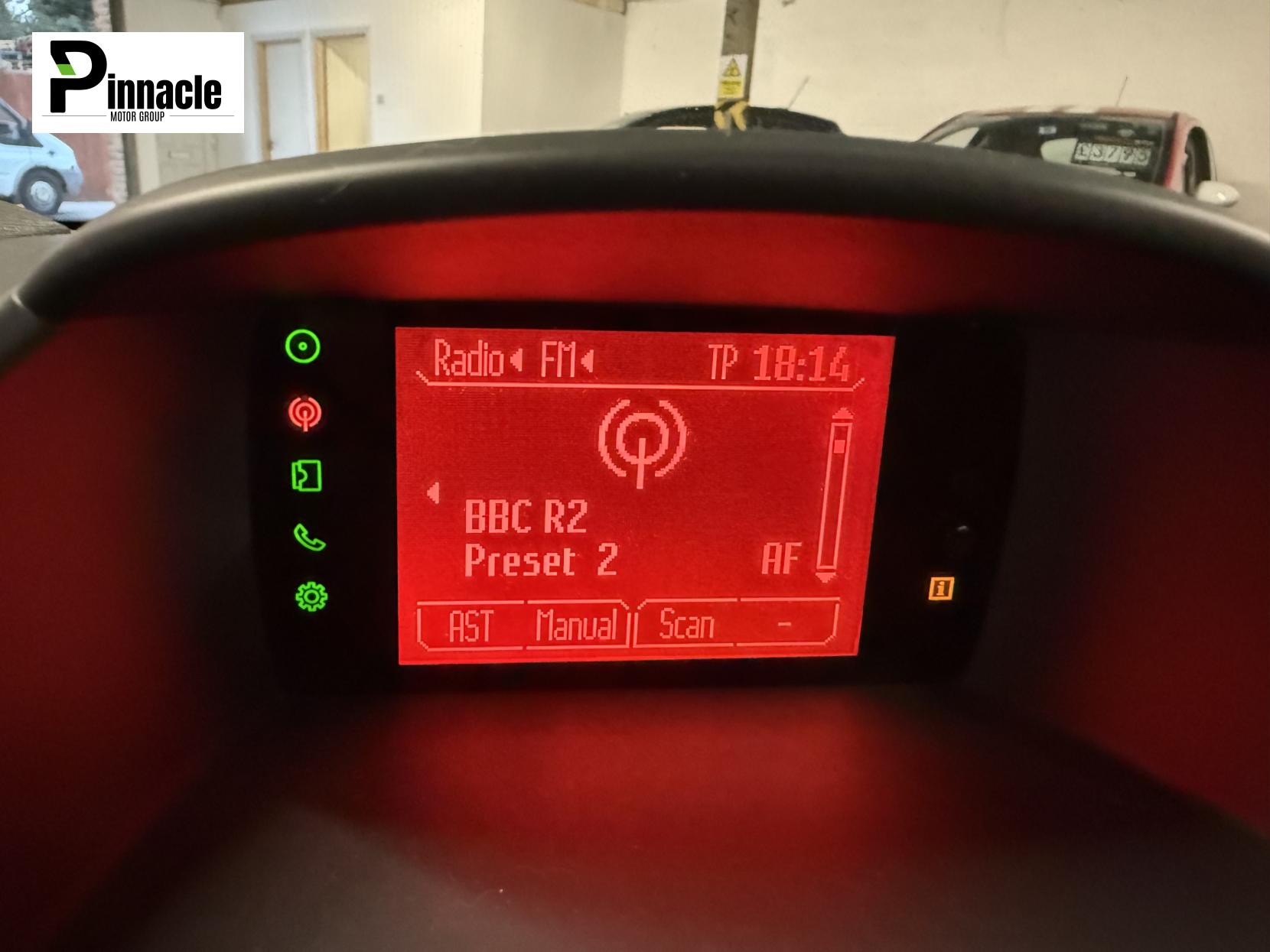 Ford Fiesta 1.4 TDCi Zetec Hatchback 3dr Diesel Manual (110 g/km, 67 bhp)