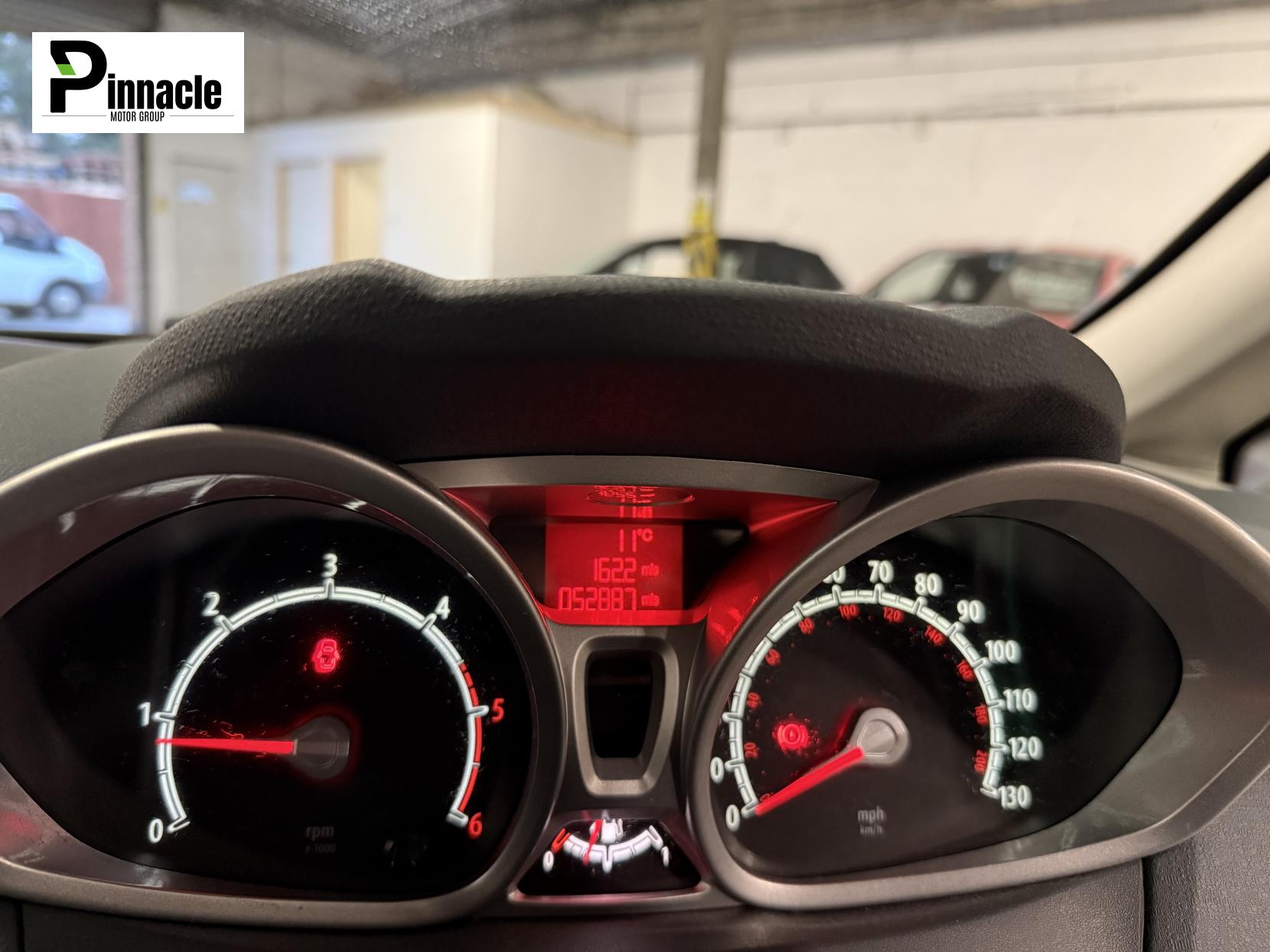 Ford Fiesta 1.4 TDCi Zetec Hatchback 3dr Diesel Manual (110 g/km, 67 bhp)