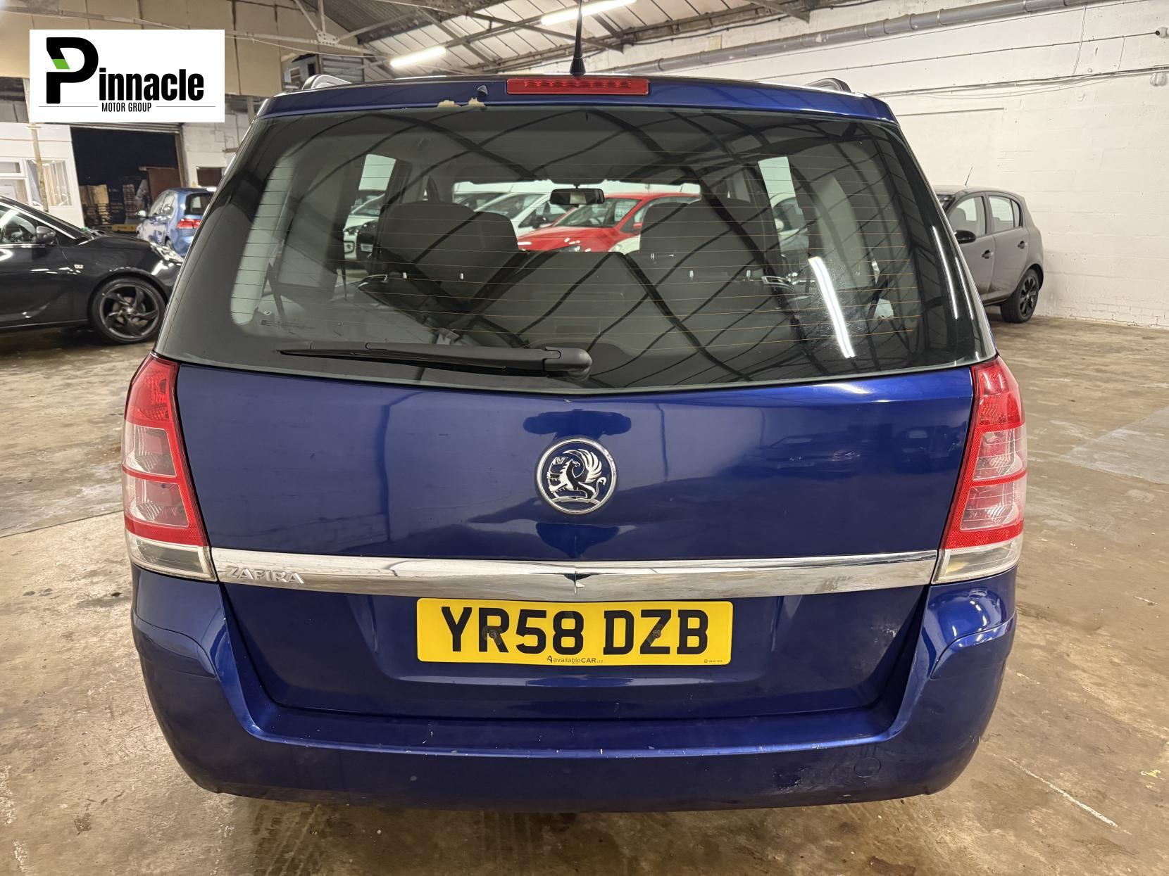 Vauxhall Zafira 1.6 Life MPV 5dr Petrol Manual Euro 4 (105 ps)