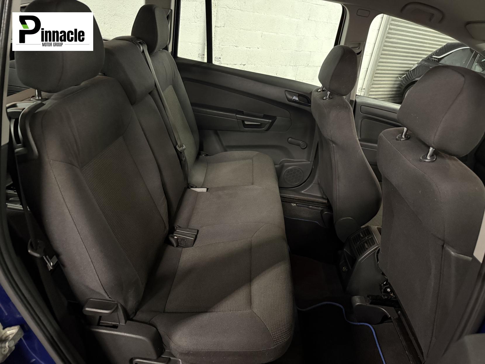 Vauxhall Zafira 1.6 Life MPV 5dr Petrol Manual Euro 4 (105 ps)