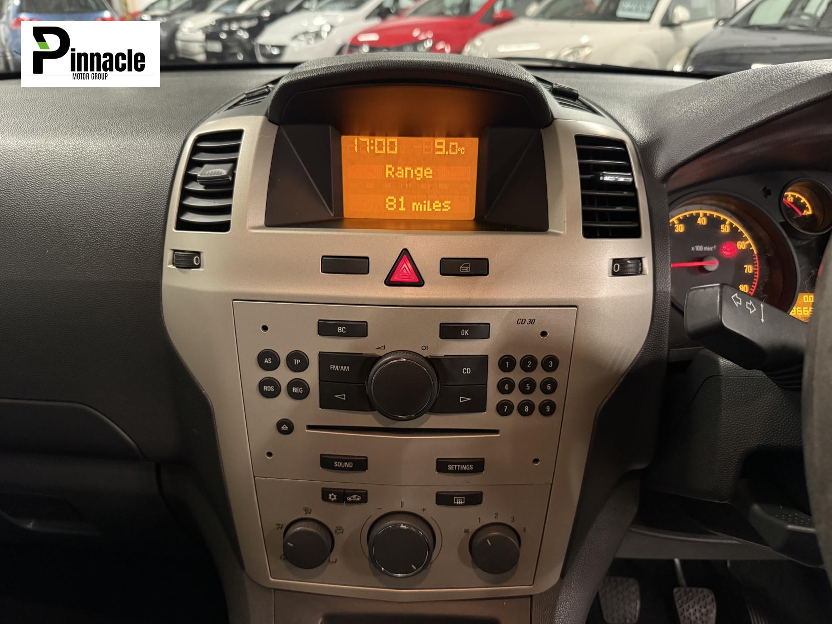 Vauxhall Zafira 1.6 Life MPV 5dr Petrol Manual Euro 4 (105 ps)