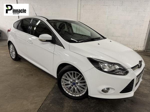 Ford Focus 1.6 Zetec Hatchback 5dr Petrol Manual Euro 5 (125 ps)