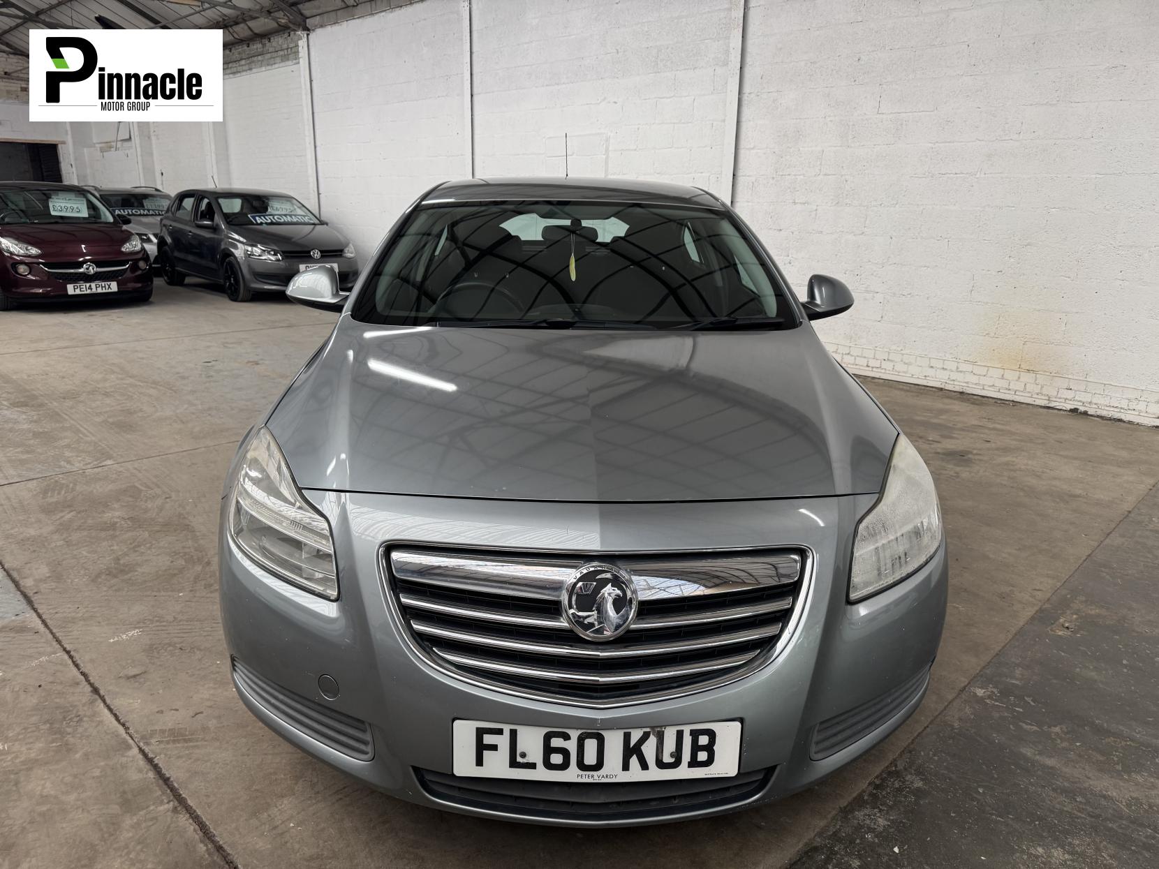Vauxhall Insignia 1.8 16V Exclusiv Hatchback 5dr Petrol Manual Euro 5 (140 ps)