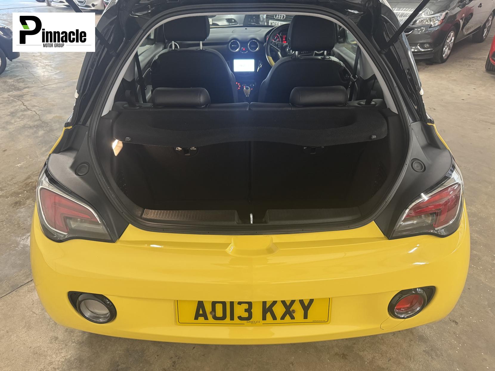 Vauxhall ADAM 1.4 16v SLAM Hatchback 3dr Petrol Manual Euro 5 (100 ps)