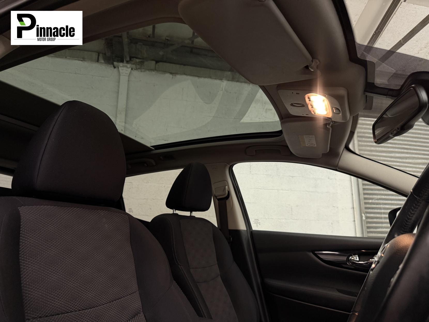 Nissan Qashqai 1.5 dCi Acenta Premium SUV 5dr Diesel Manual 2WD Euro 5 (s/s) (110 ps)